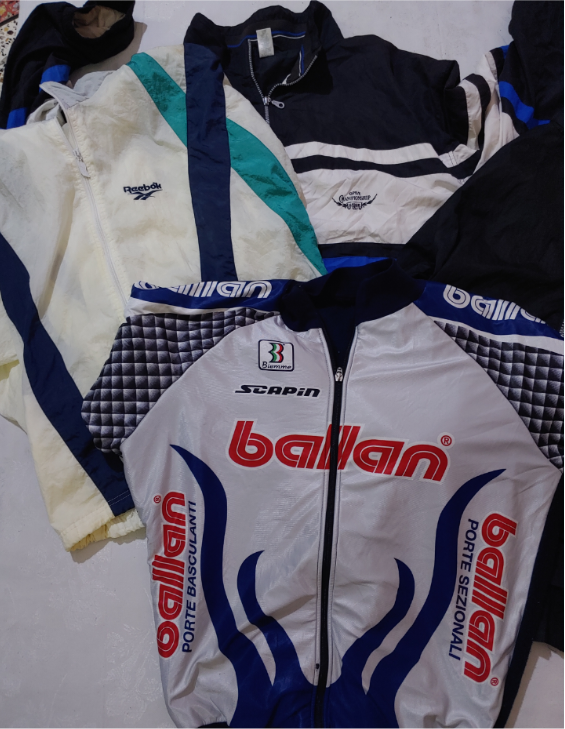 TAV#118 Champion Mix Brand Track Jacket - 10 pcs