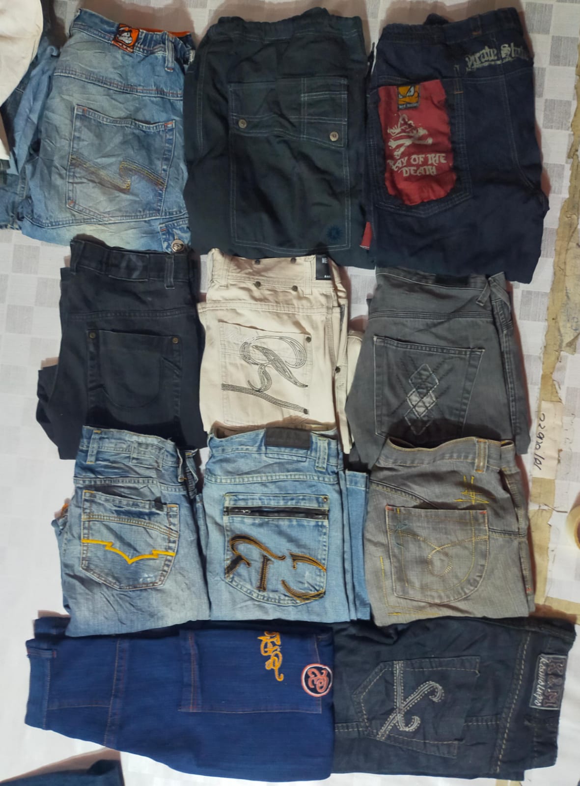 UNBRANDED  JEANS TOTAL 13  PIECES(ID 334)