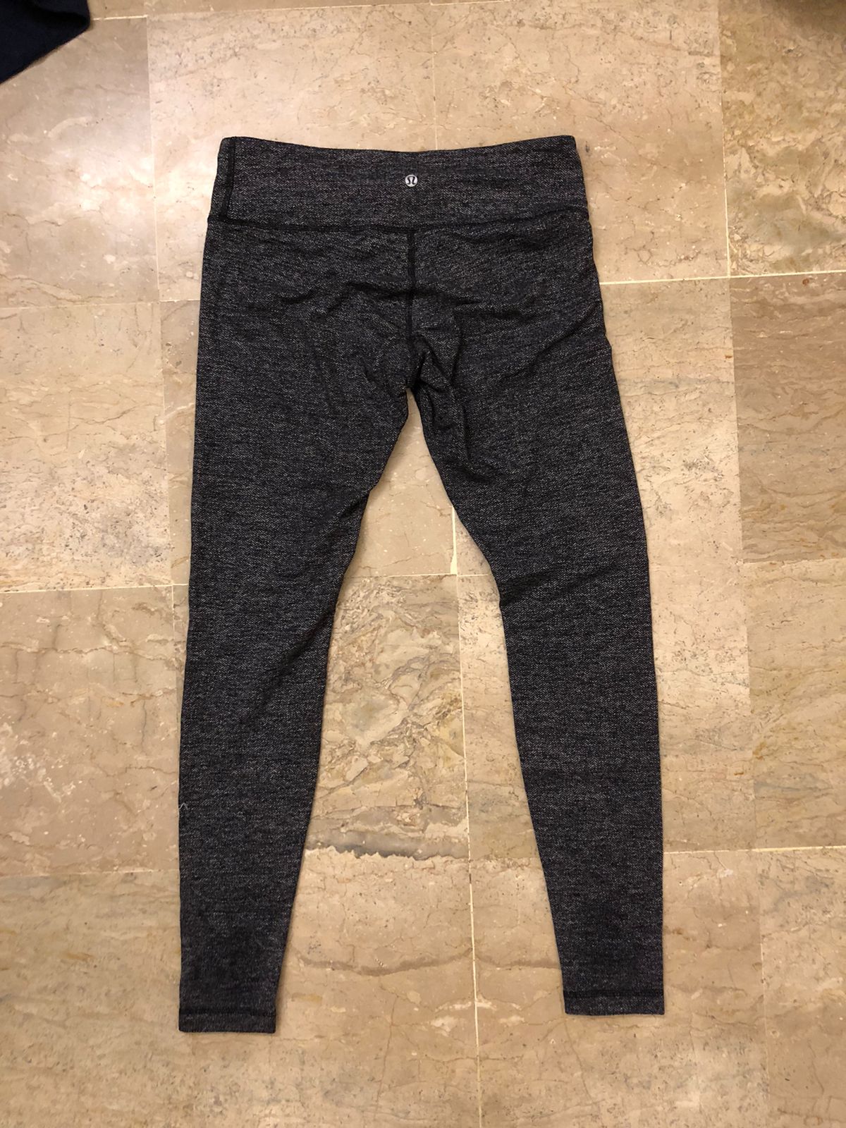 Leggings de gym Lululemon - 25 pièces A/B