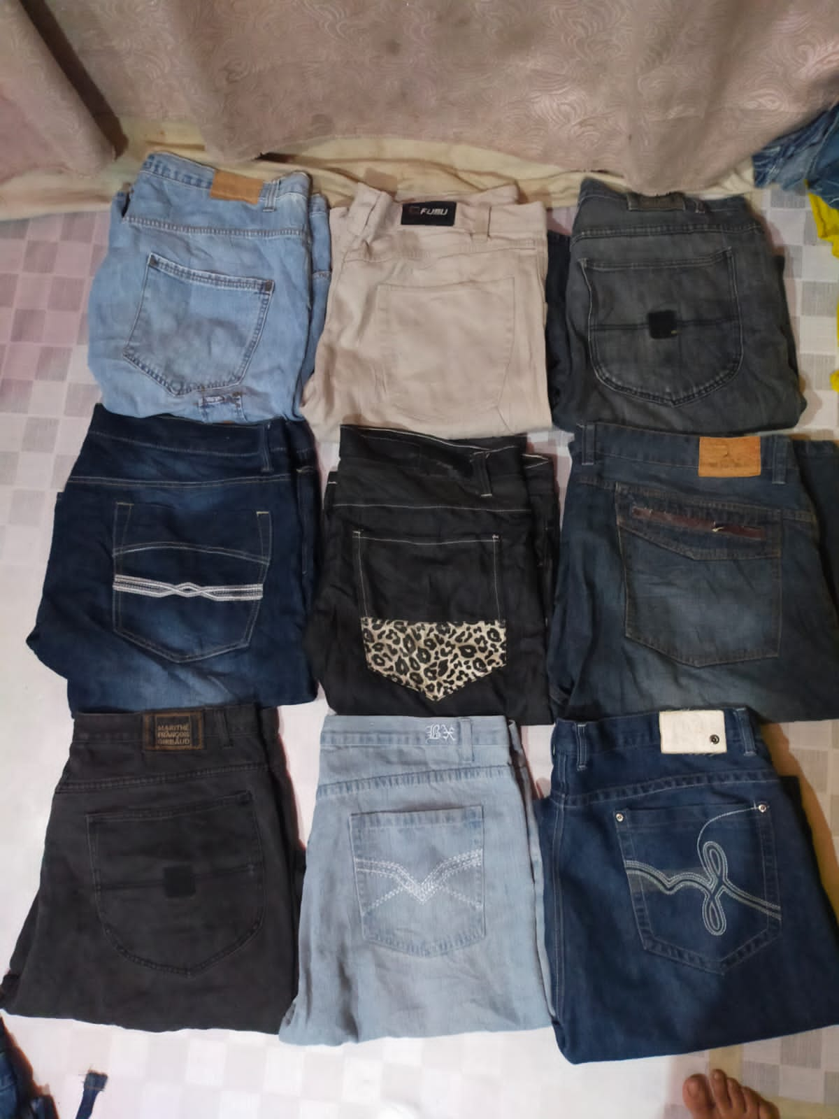 FUBU AND OTHER MIX BRANDS SHORTS  TOTAL 10 PIECES (ID 143)