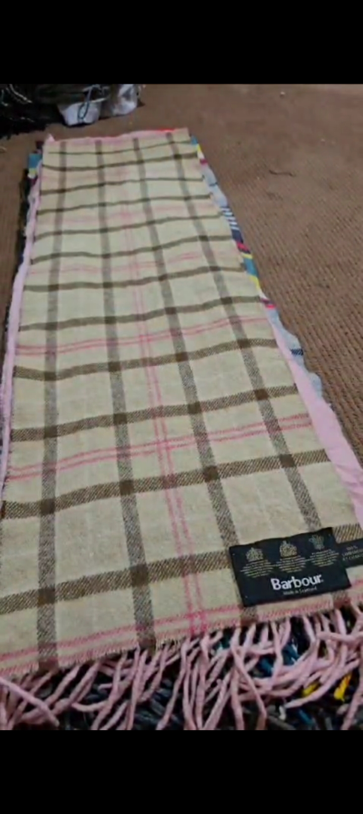 Bufandas Barbour piezas 50