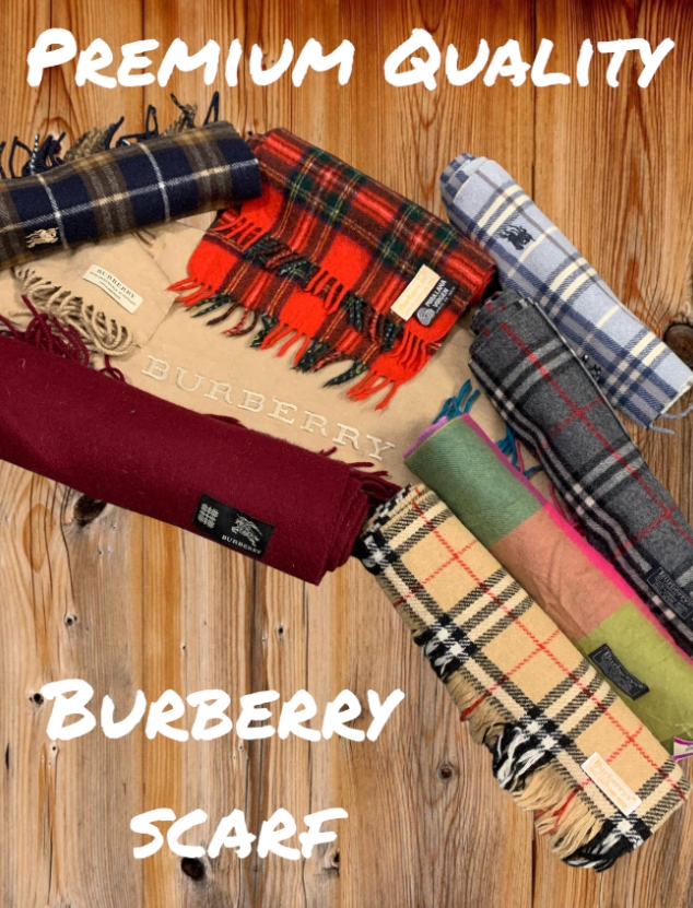 Ensemble de 21 pièces de foulards burberry de qualité premium.