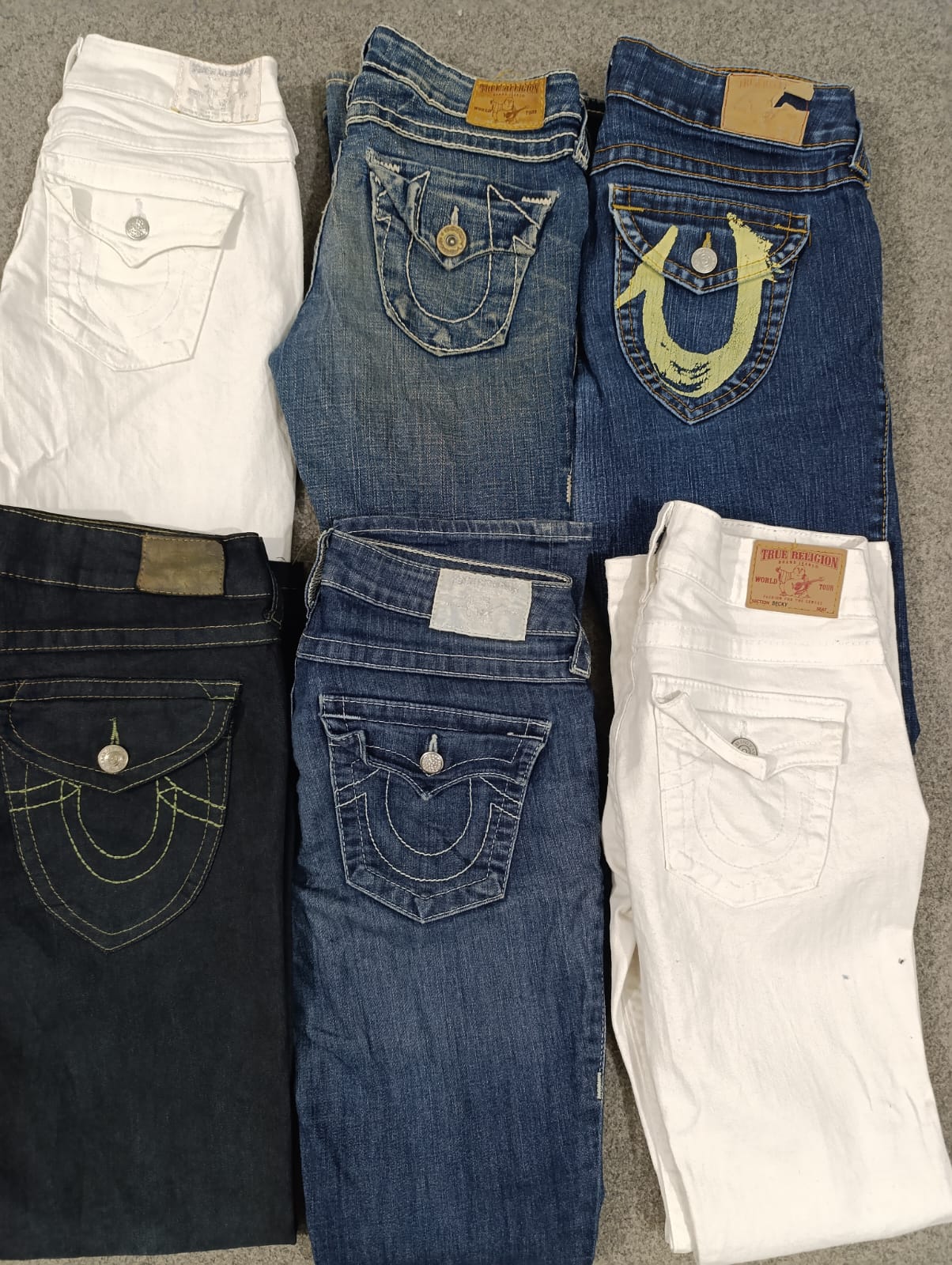 HD691 Damen Y2K True Religion Schlag- und gerade Jeans - 15 Stück