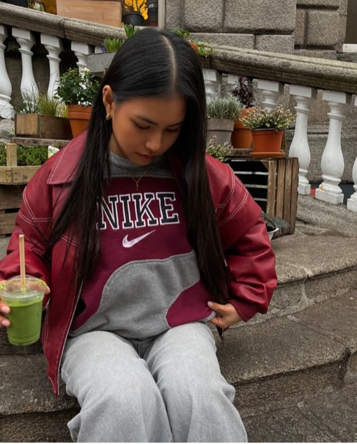リワークスタイル Nike スウェットシャツ