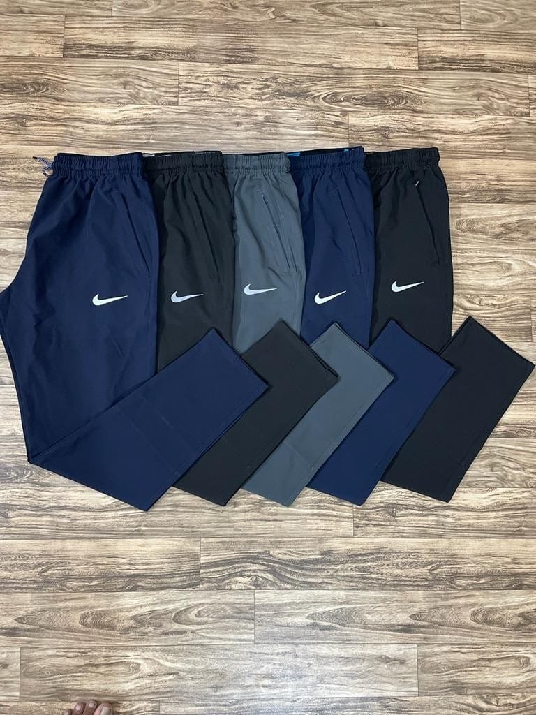 プレミアムヴィンテージNikeトラックパンツ