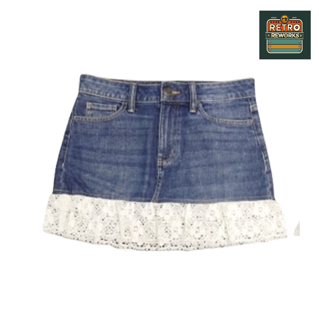 Gonna in denim con pizzo rifatto SS25