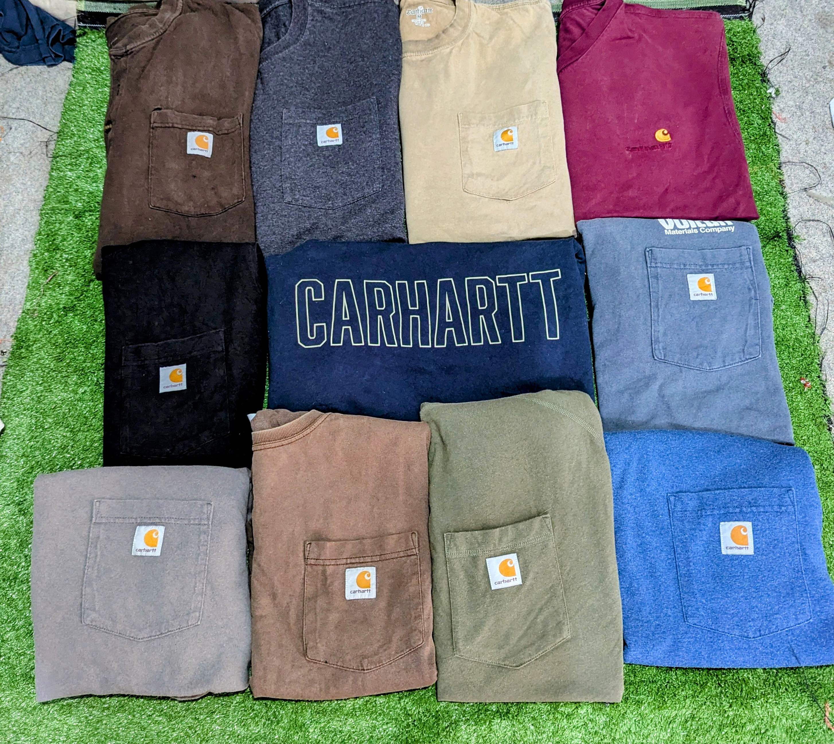 Magliette Carhartt 33 pezzi