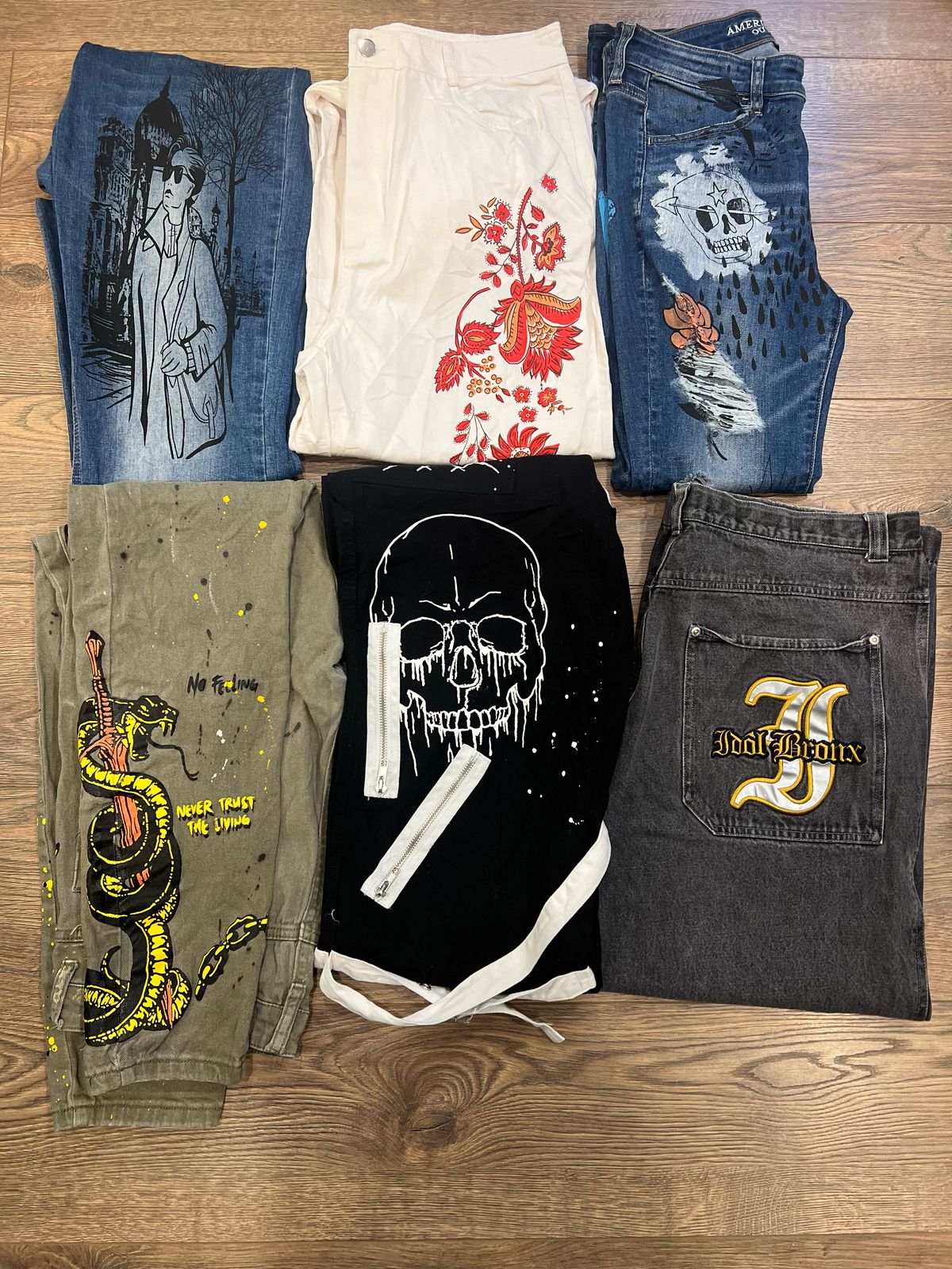 Bestickte / Bedruckte Jeans