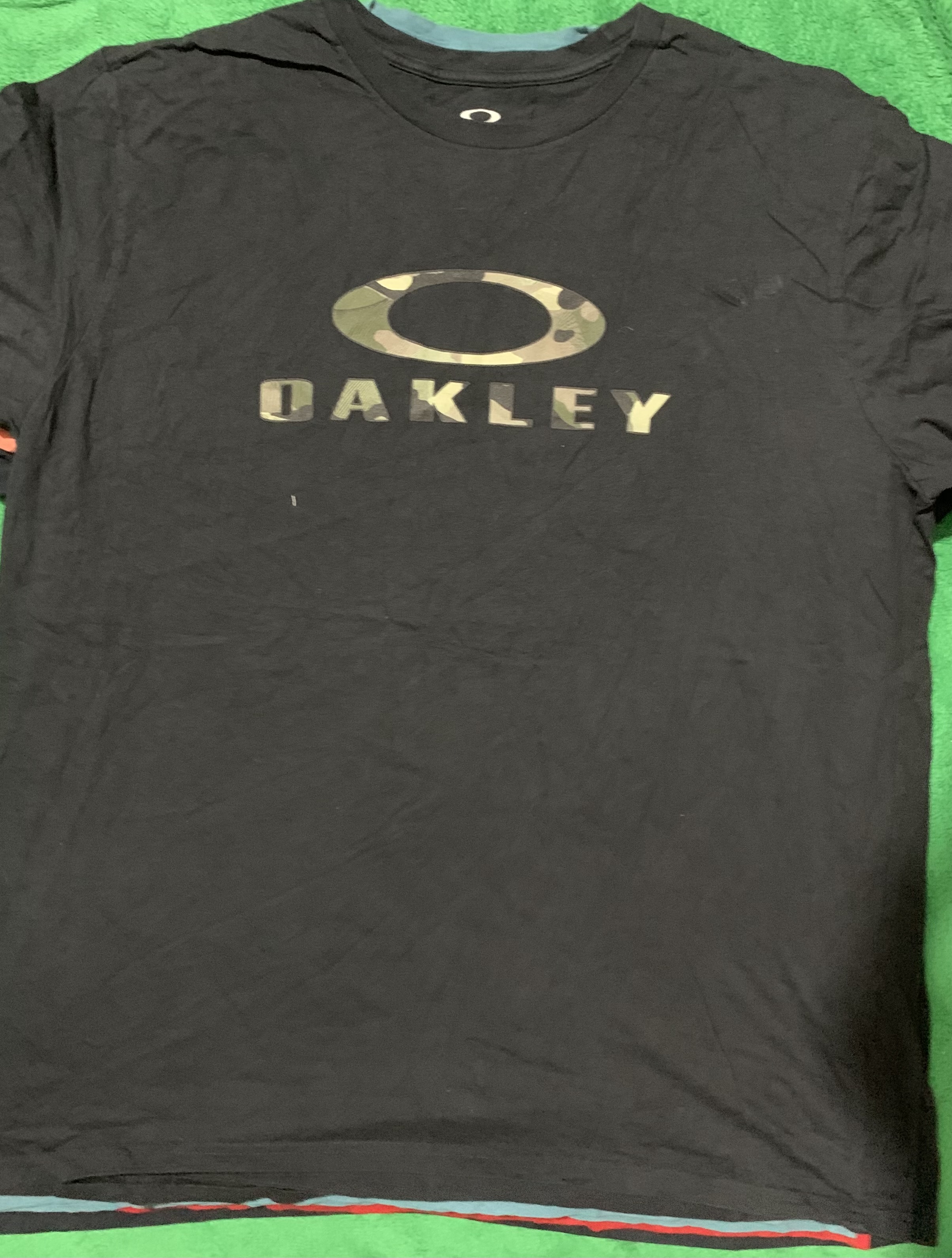 Oakley T-Shirts 9 Stück