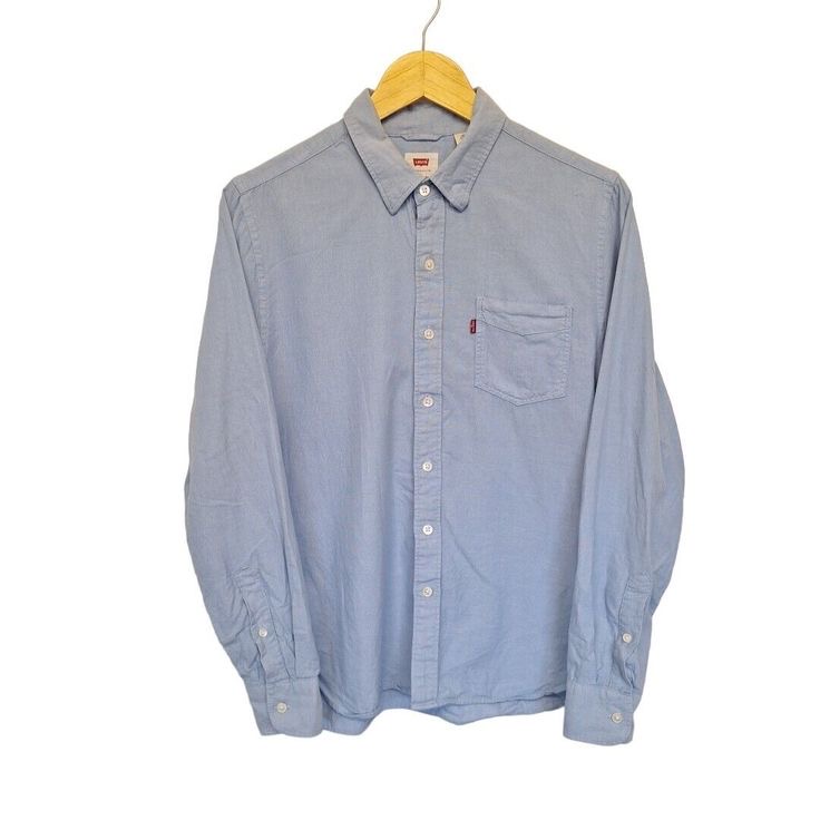 Levi's Button Up Shirts