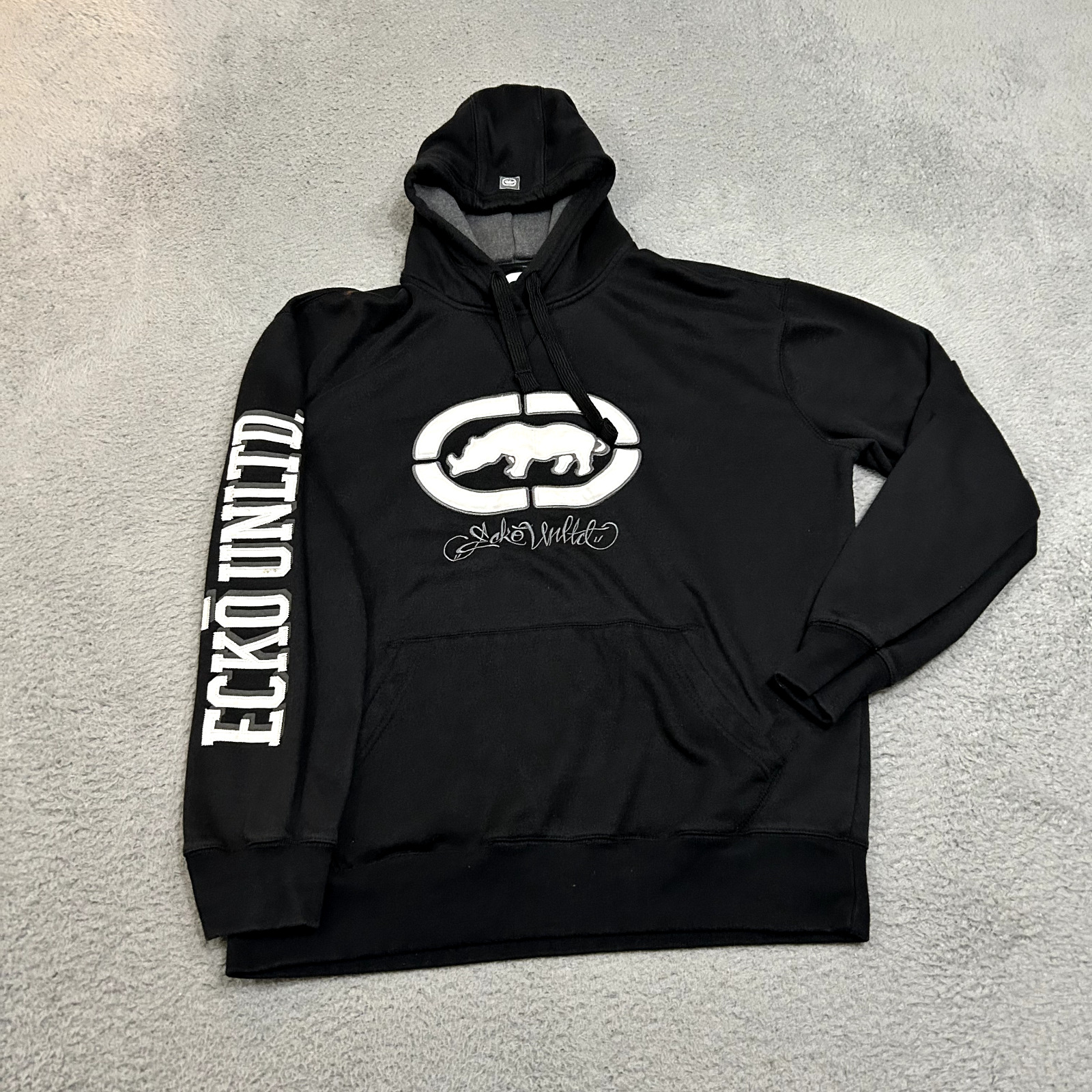 Ecko フーディーとジャケット 10 点