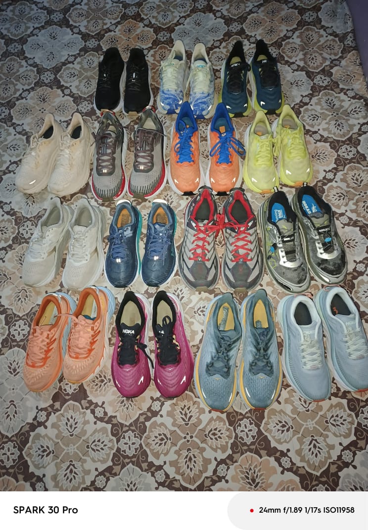 Hoka One One sneakers 20Pcs