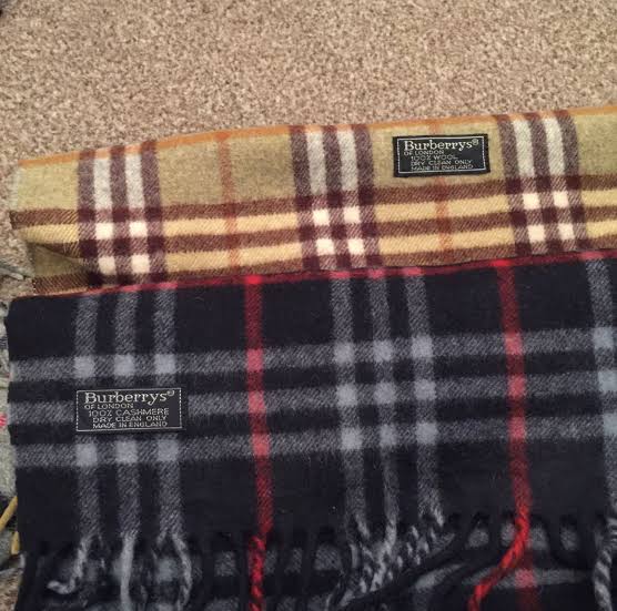 Burberry scarcves