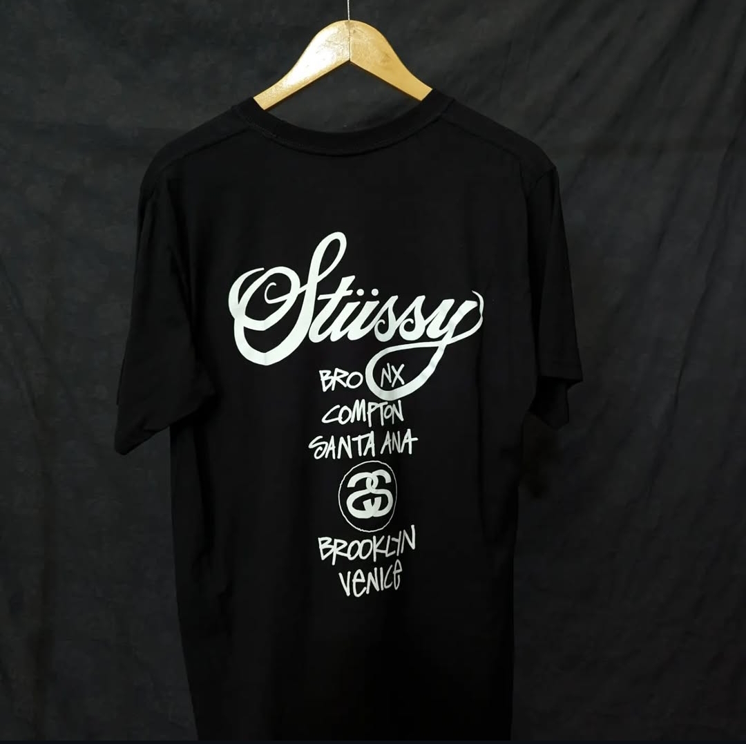 T-shirt nera Stussy Rework Style World Tour 20 pz