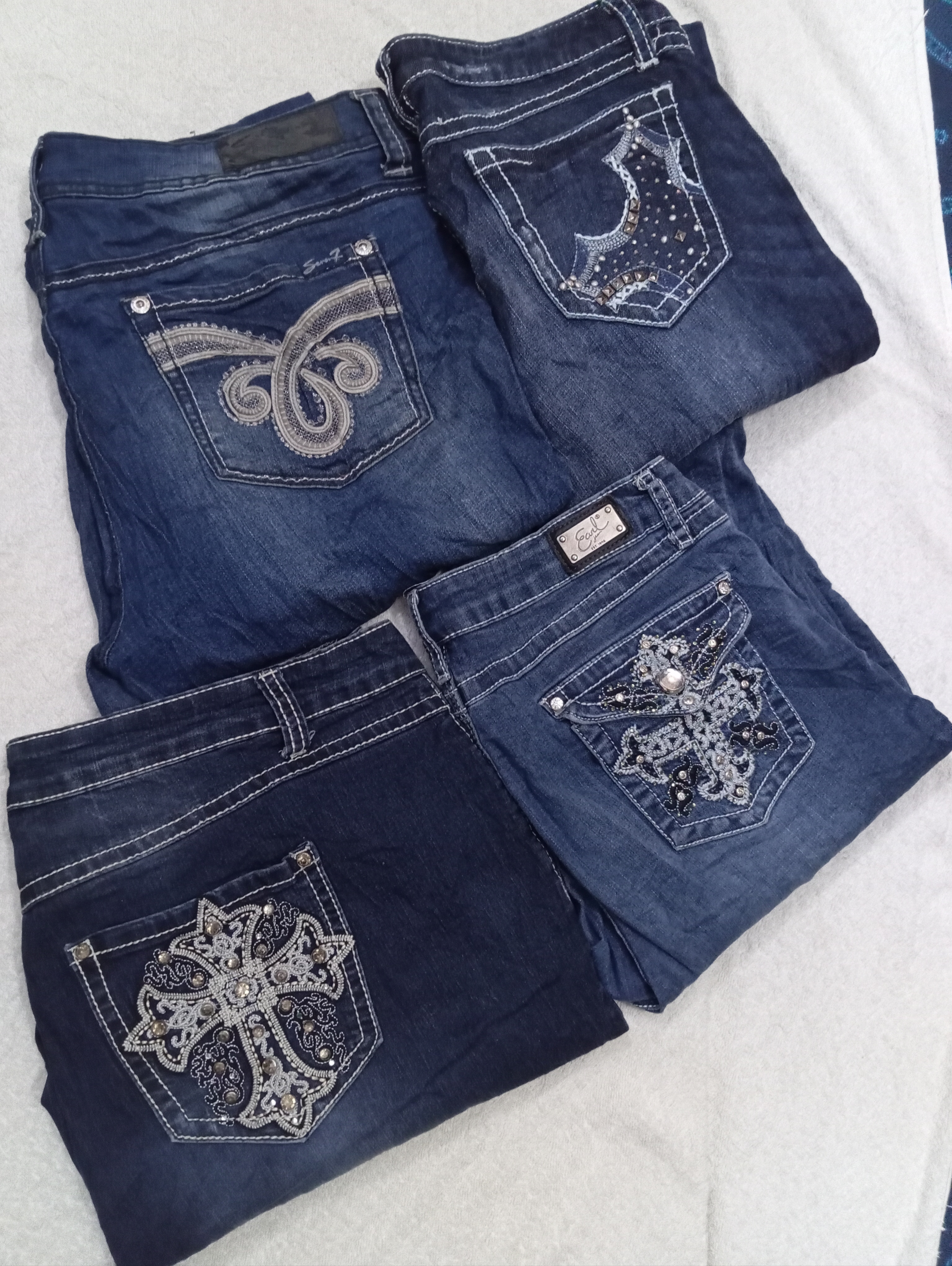 Y2k Embellished jeans 30 pcs