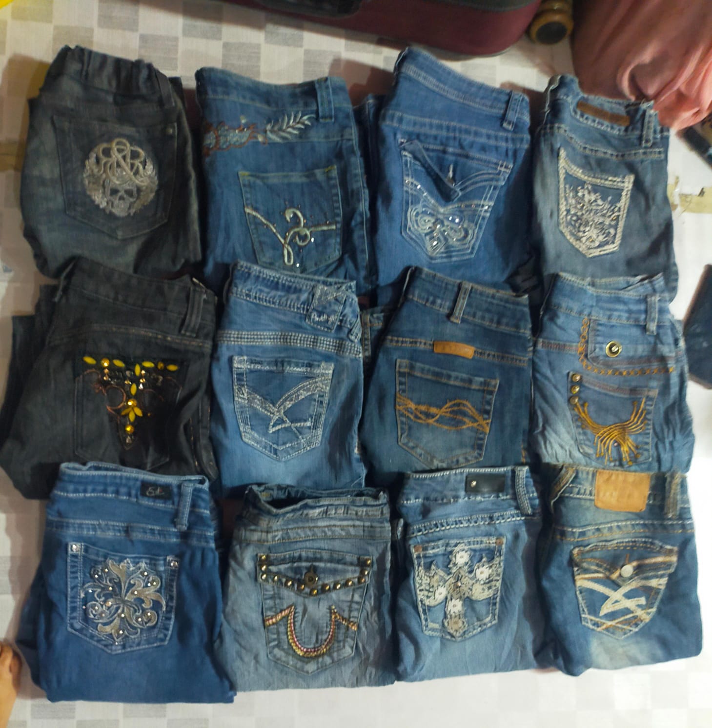 UNBRANDED JEANS TOTAL 13 PIECES (ID 369)