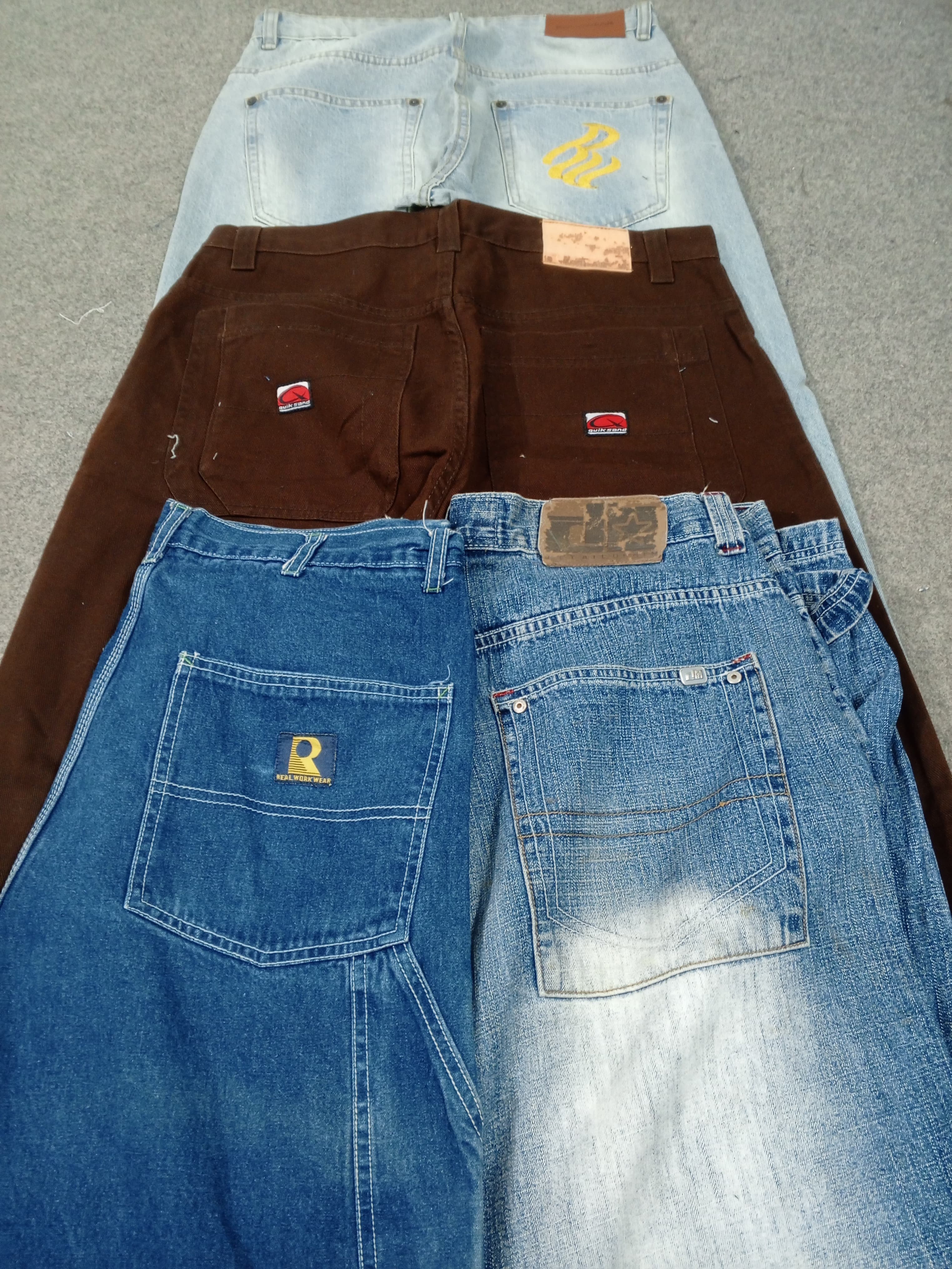 HD723 Men Baggy Jeans - 15 pcs