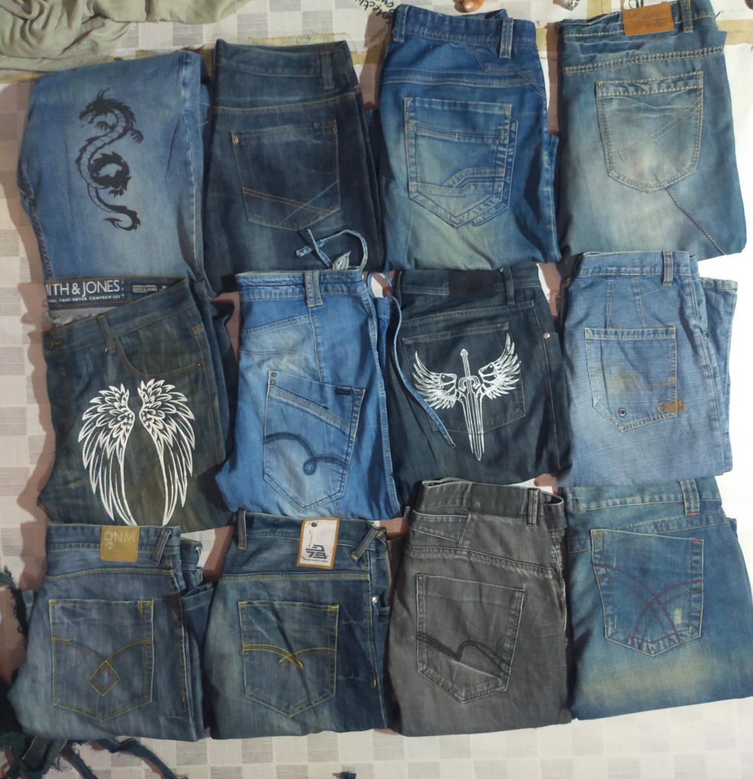 DIESEL BAGGY ET AUTRES JEANS DE MARQUES MIXTES TOTAL 13 PIÈCES (ID 295)