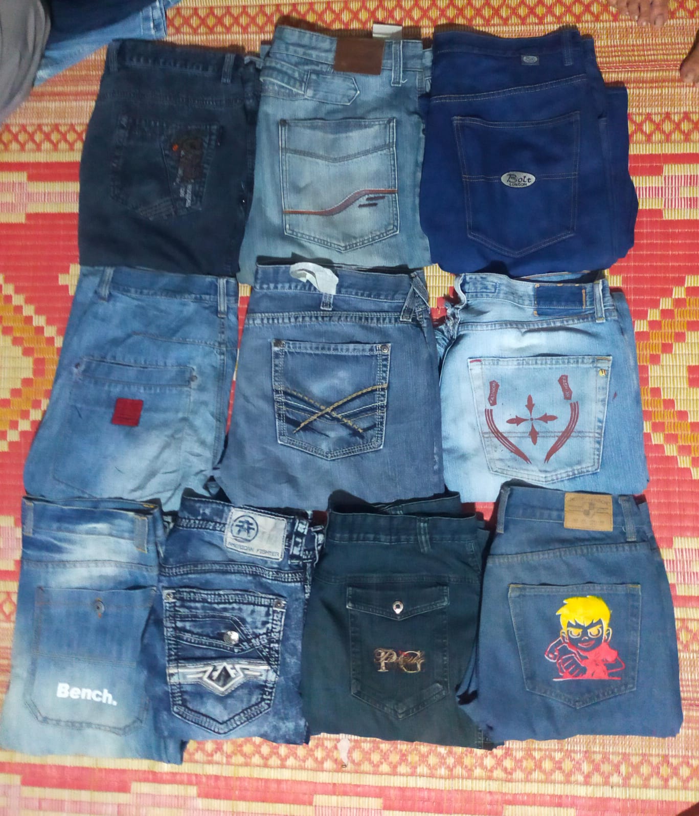 POLO BAGGY E ALTRI JEANS MIX DI MARCHE TOTALE 13 PEZZI (ID 300)