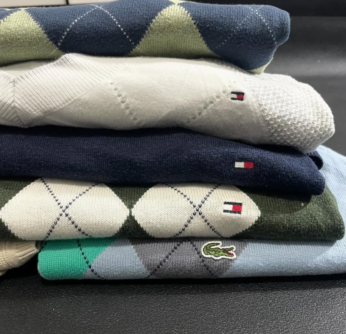 Tommy Hilfiger Sweaters 100 Pcs