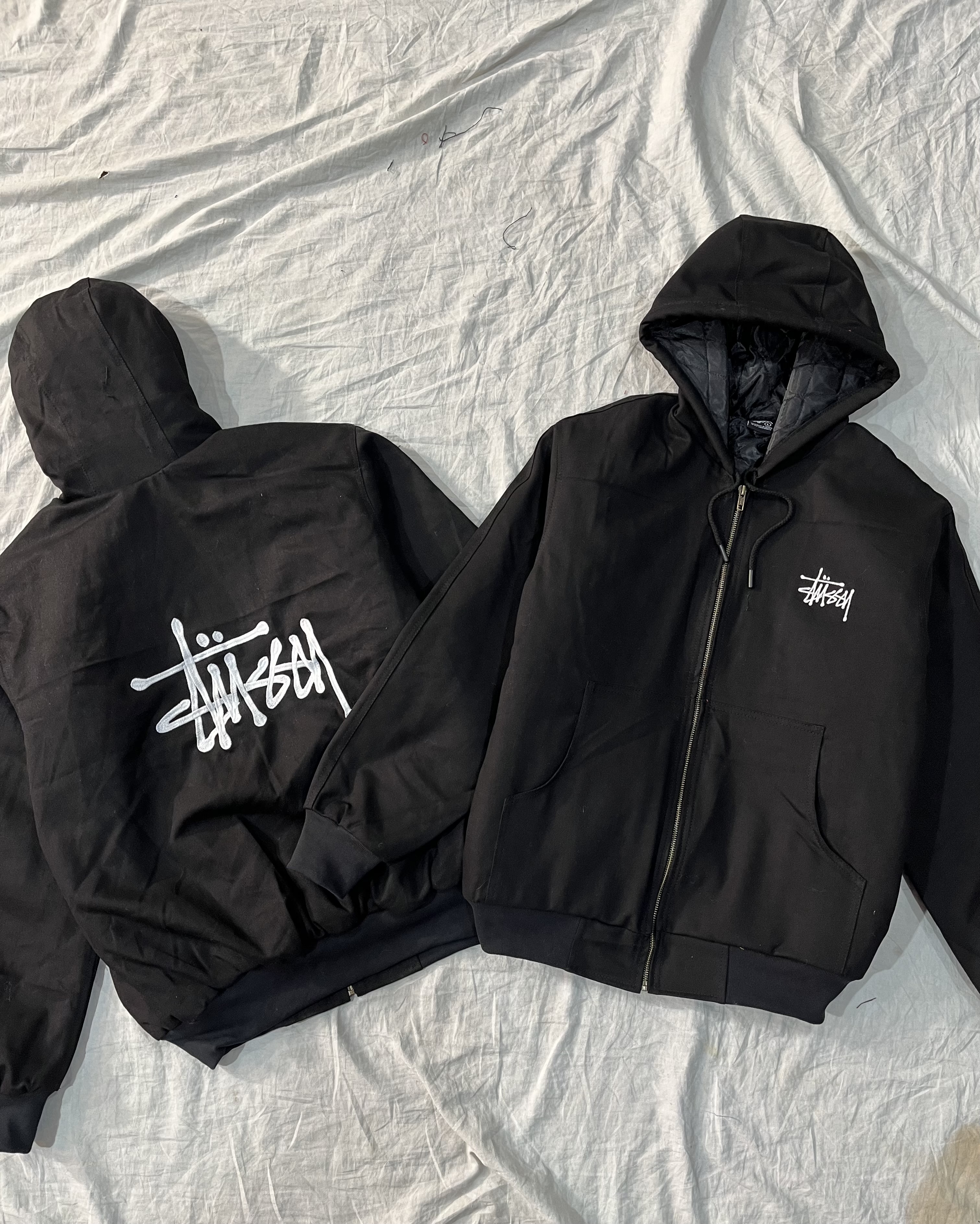 Vêtements de style relooké Carhartt/Stussy