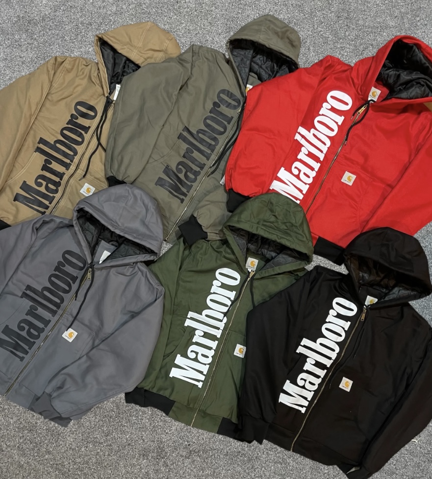 Vestes de style retravaillées Carhartt x Marlboro