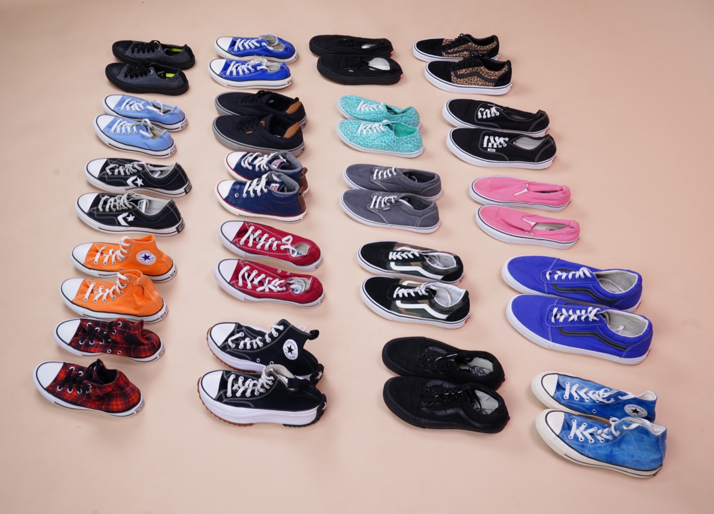 Converse / Vans Mix Shoes 20 Pcs