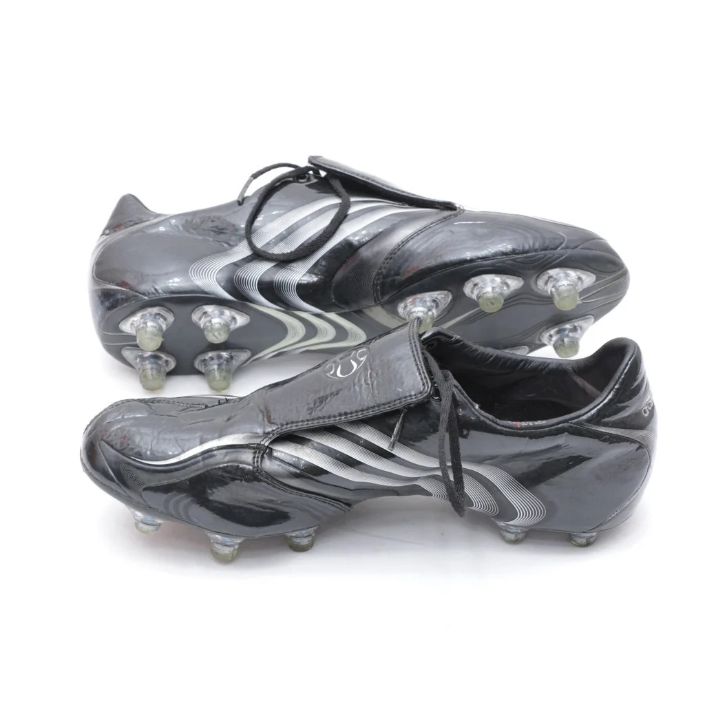 CR4150 Chaussures de football - 15 paires