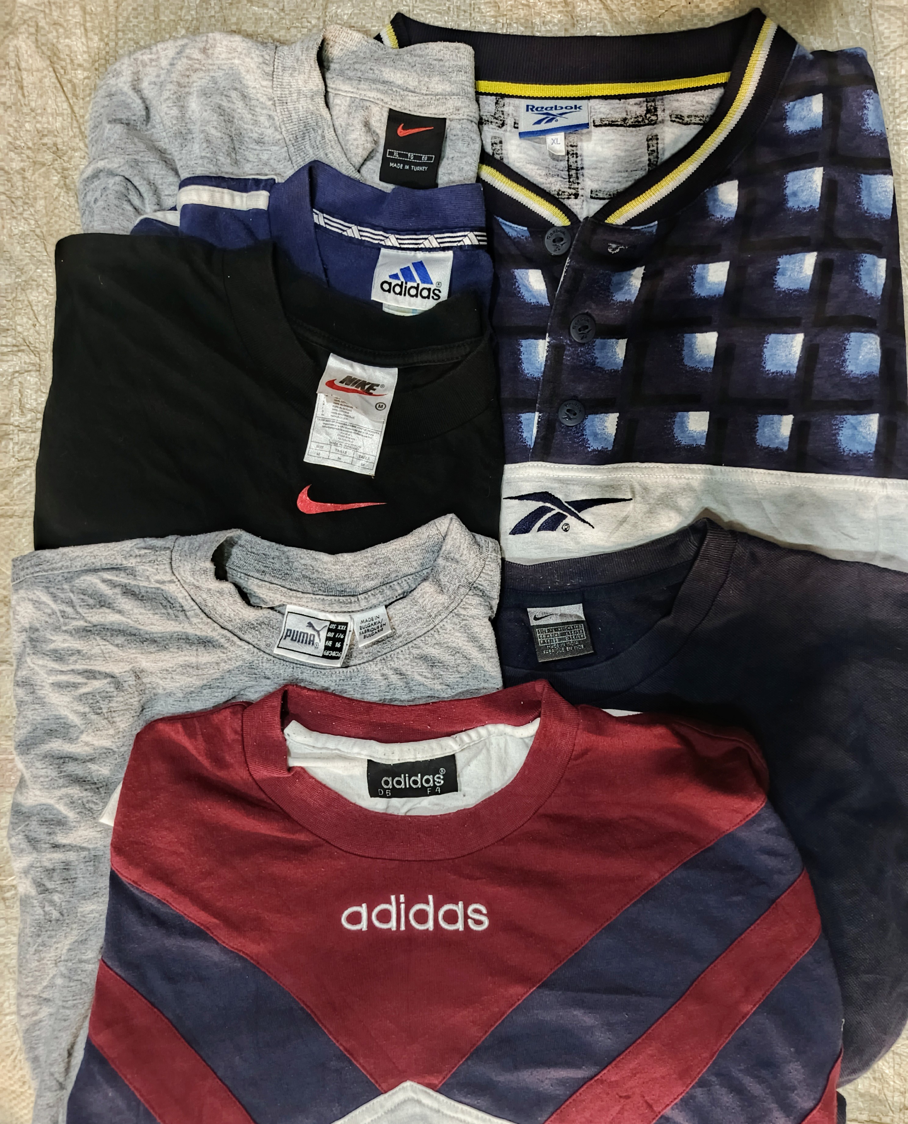 ヴィンテージのadidasとミックスブランドのTシャツ