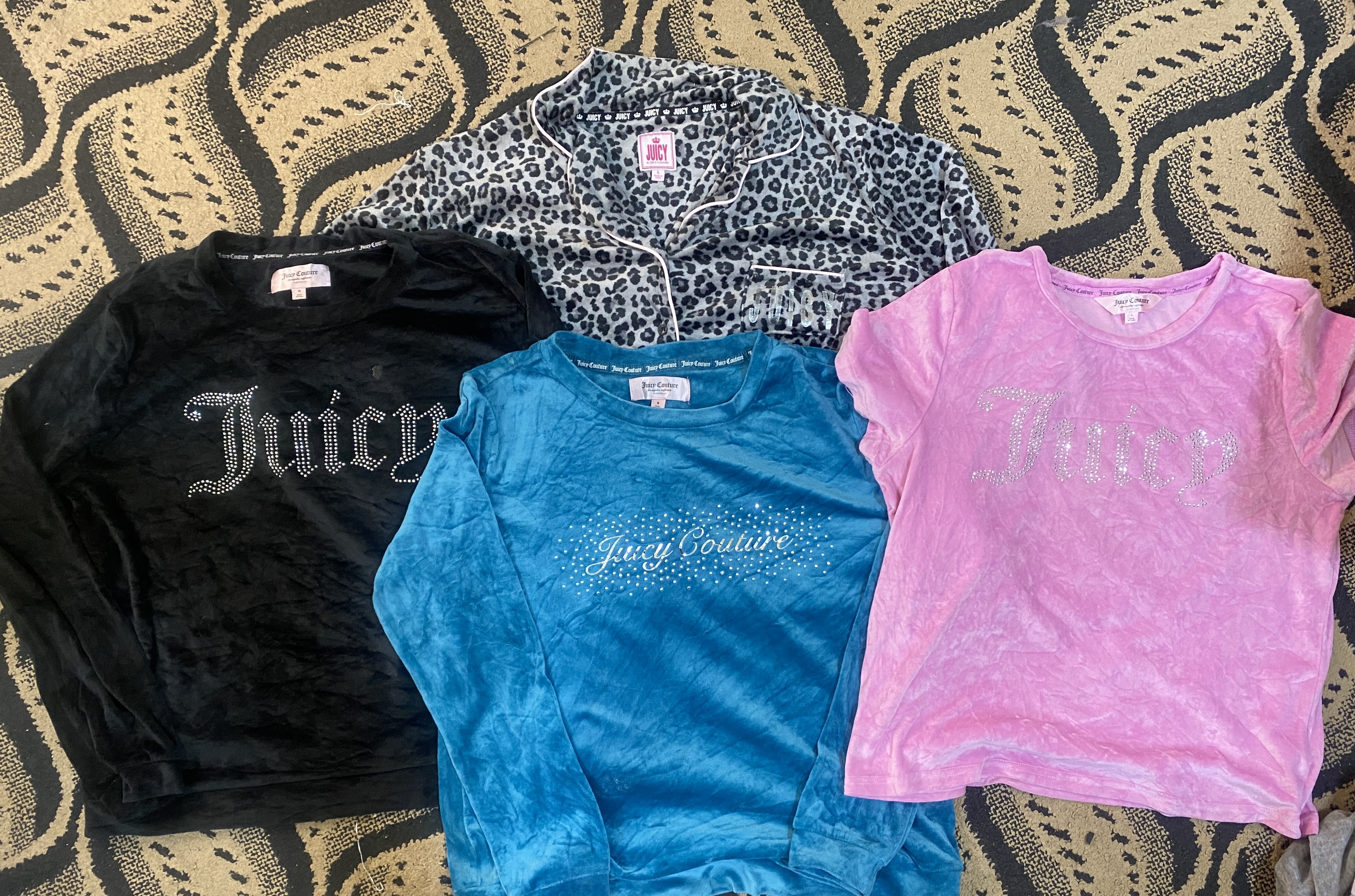 SD0089 - Juicy Couture Damen Nachtwäsche Oberteile - 18 Stück