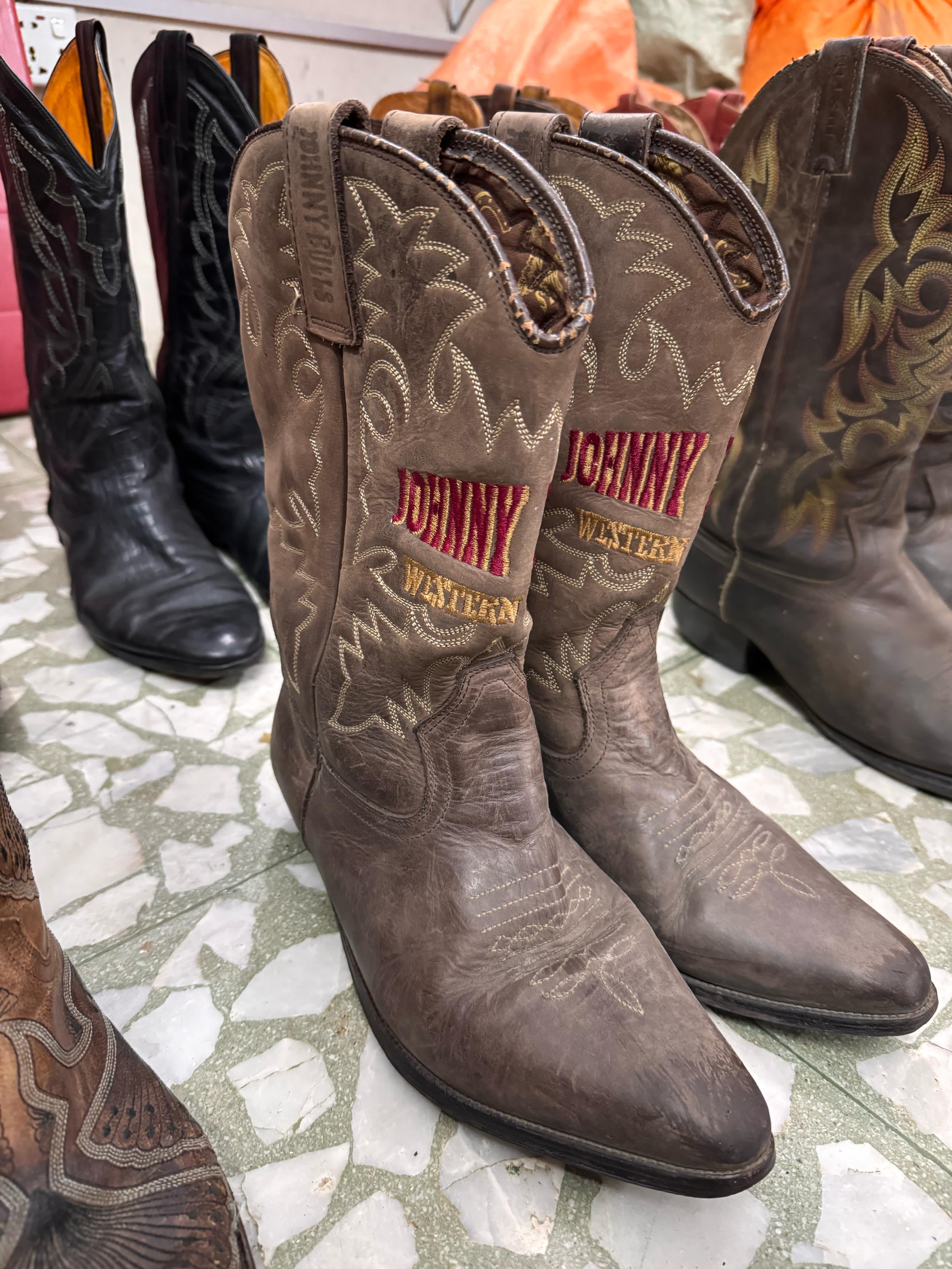 Bottes de cowboy T922 60 pièces