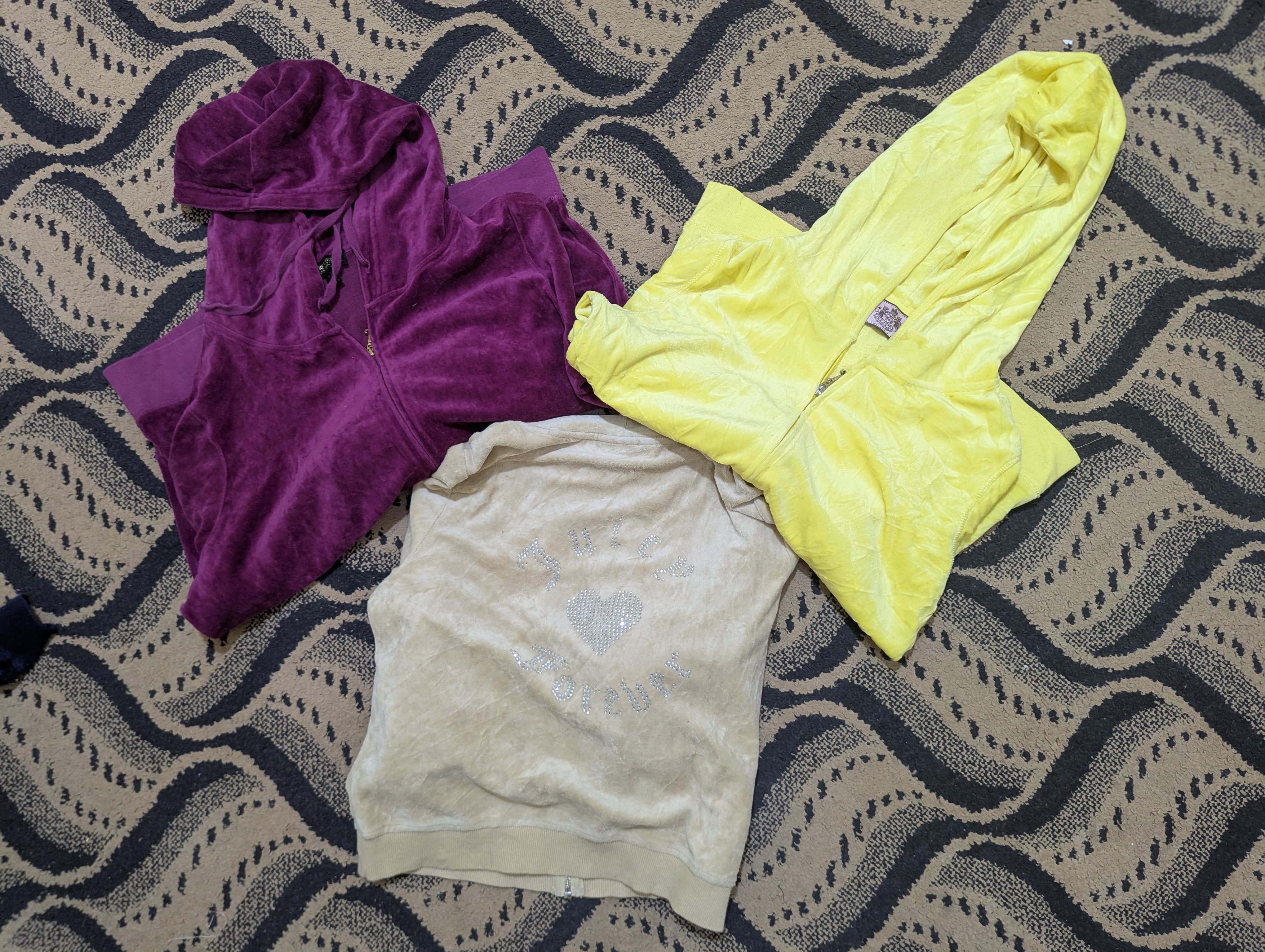 SD0096 - Tops de Ladies Juicy Couture - 37 Piezas