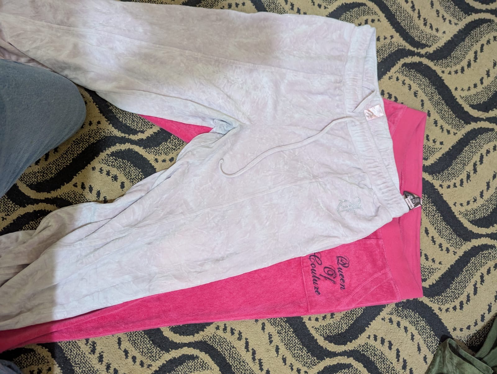 SD101- Juicy Couture Ladies Trousers - 45 Trousers