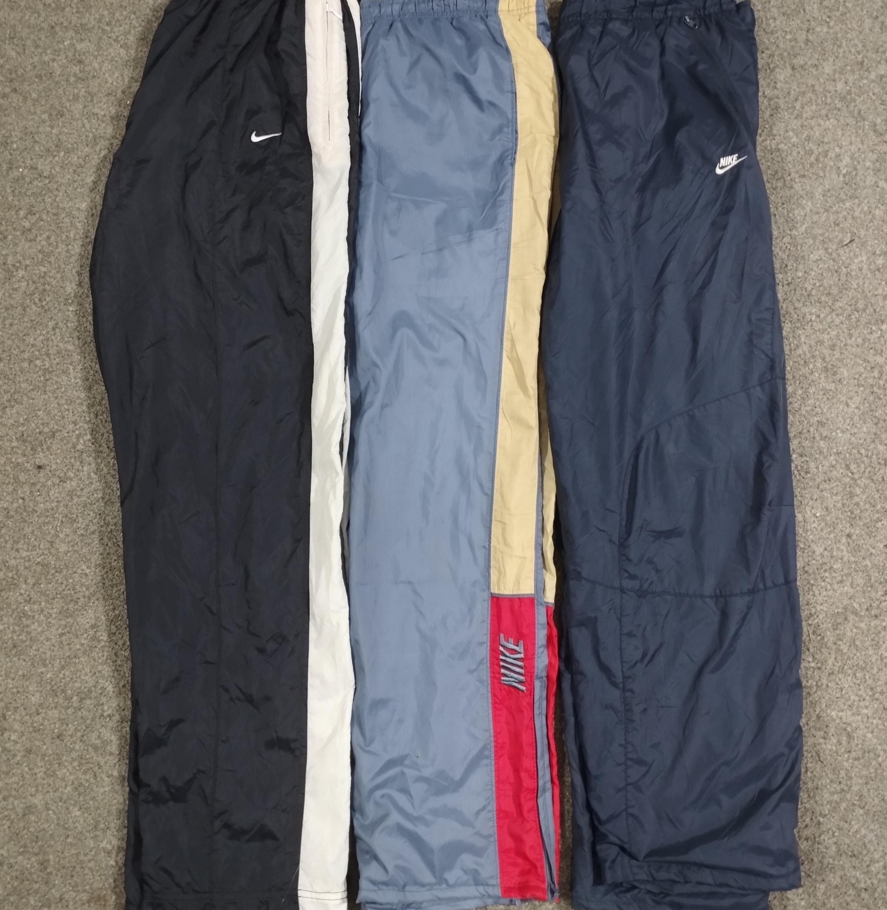 プレミアムヴィンテージ Nike トラックパンツ