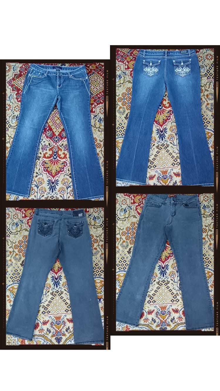 G0242 Women Embellished Flared Jeans -15 pieces