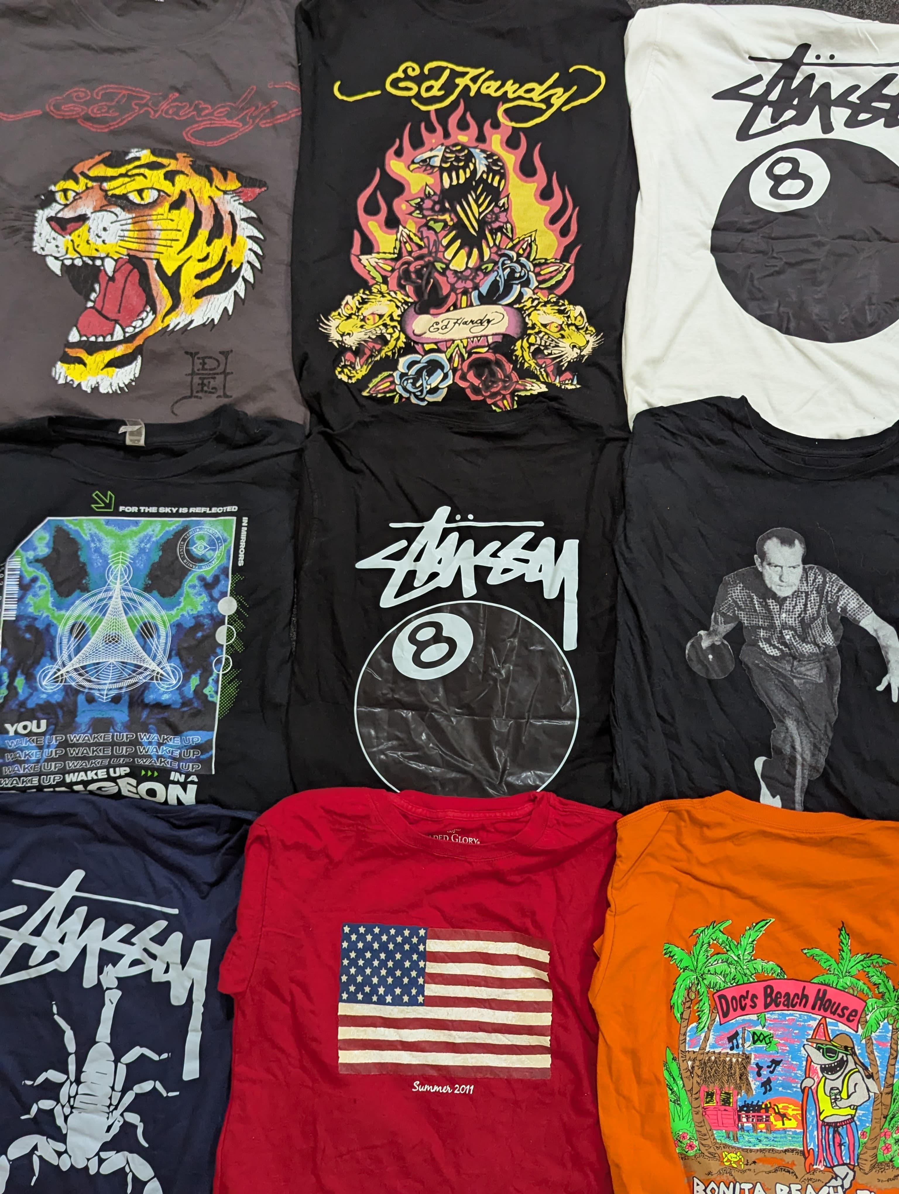 T-shirts graphiques et imprimés