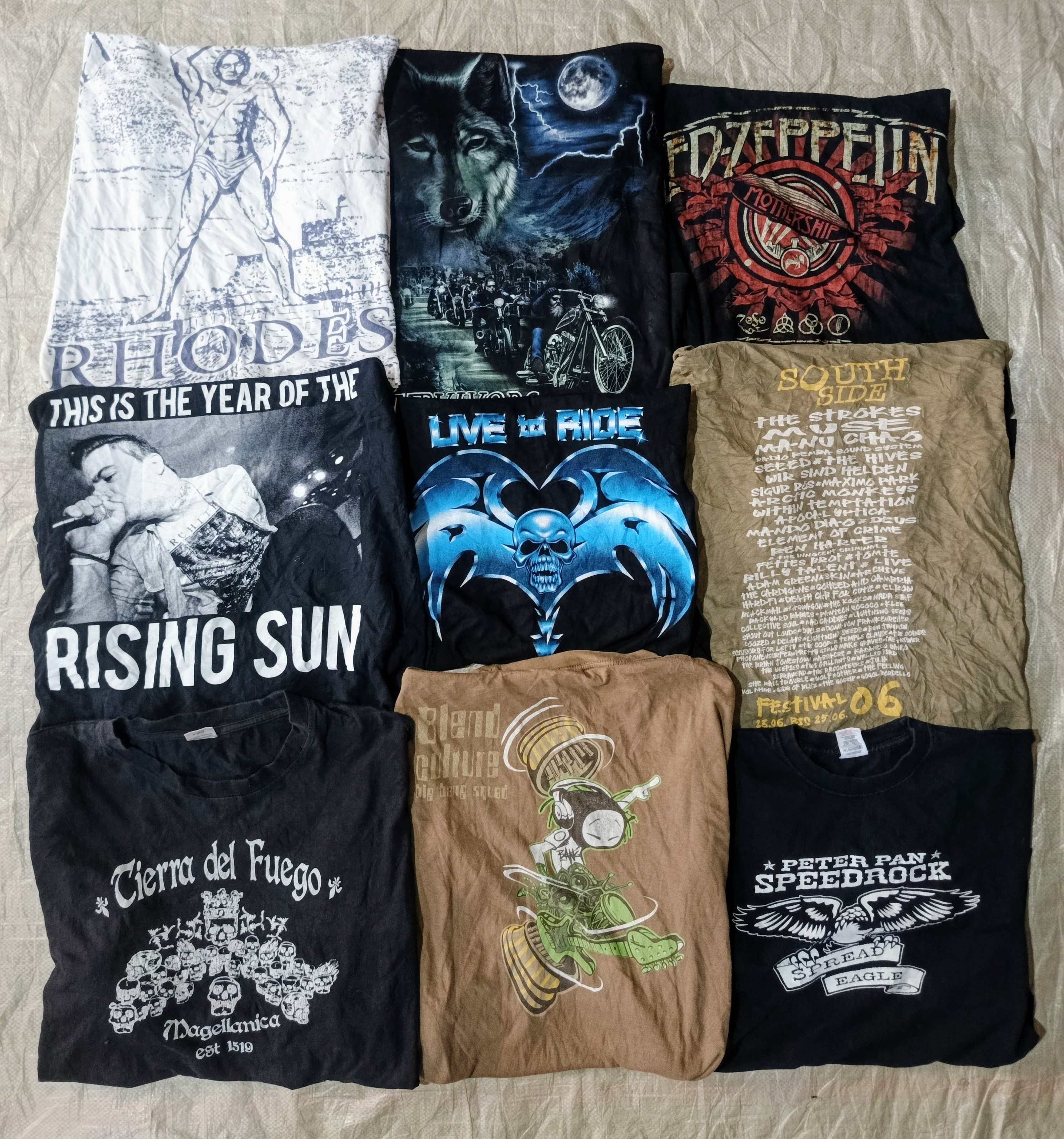 音楽とミックスヴィンテージグラフィックTシャツ