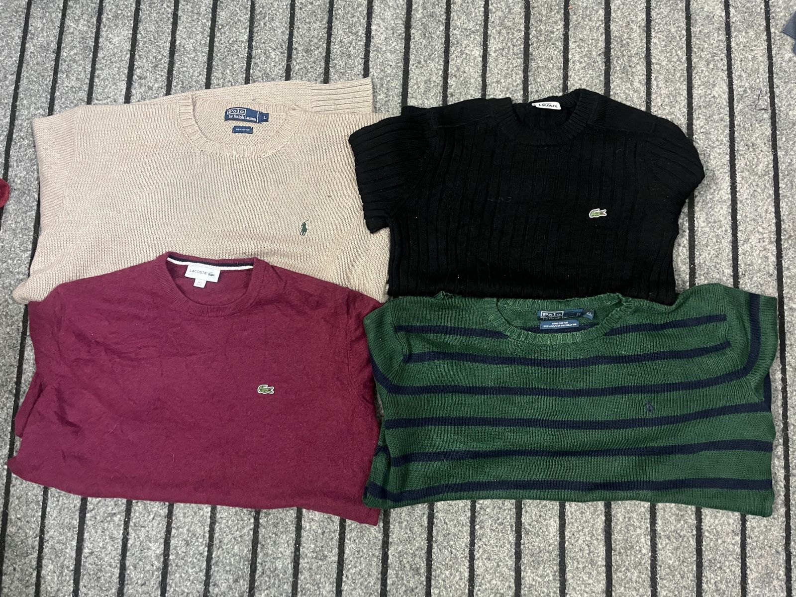 Ralph Lauren & Lacoste Rundhals-Pullover / 10 Stück