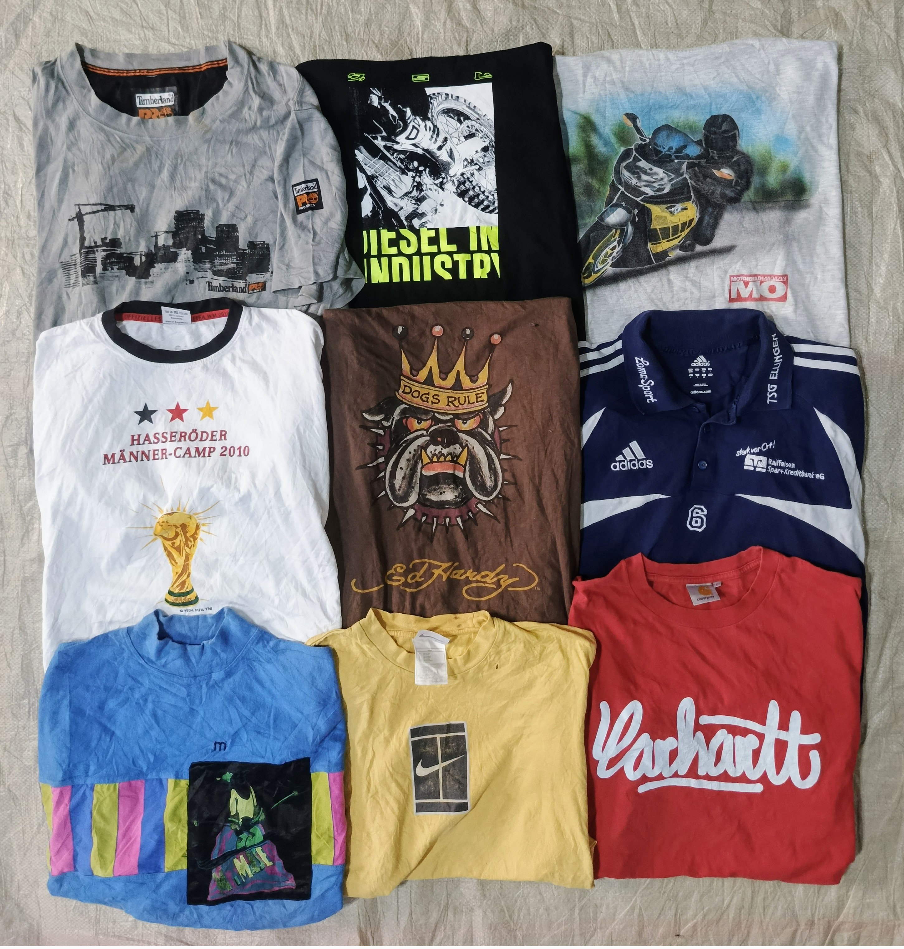 カーハートとヴィンテージ ミックス Tシャツ