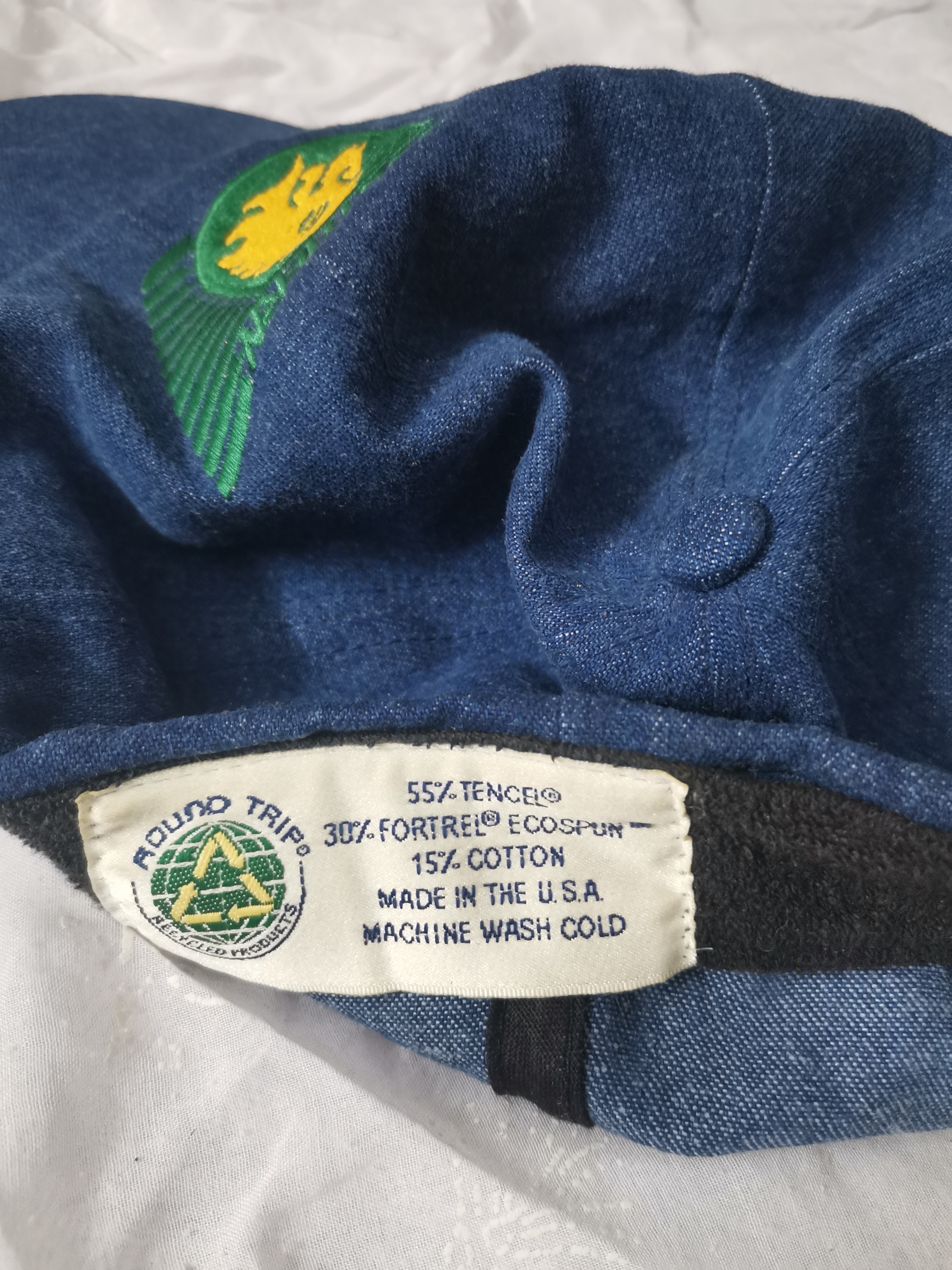 Vintage Made in USA Caps | Gemischte Stile | 80er–90er | Trucker, Meshback, Schaum-Vorderseite 26 Stück