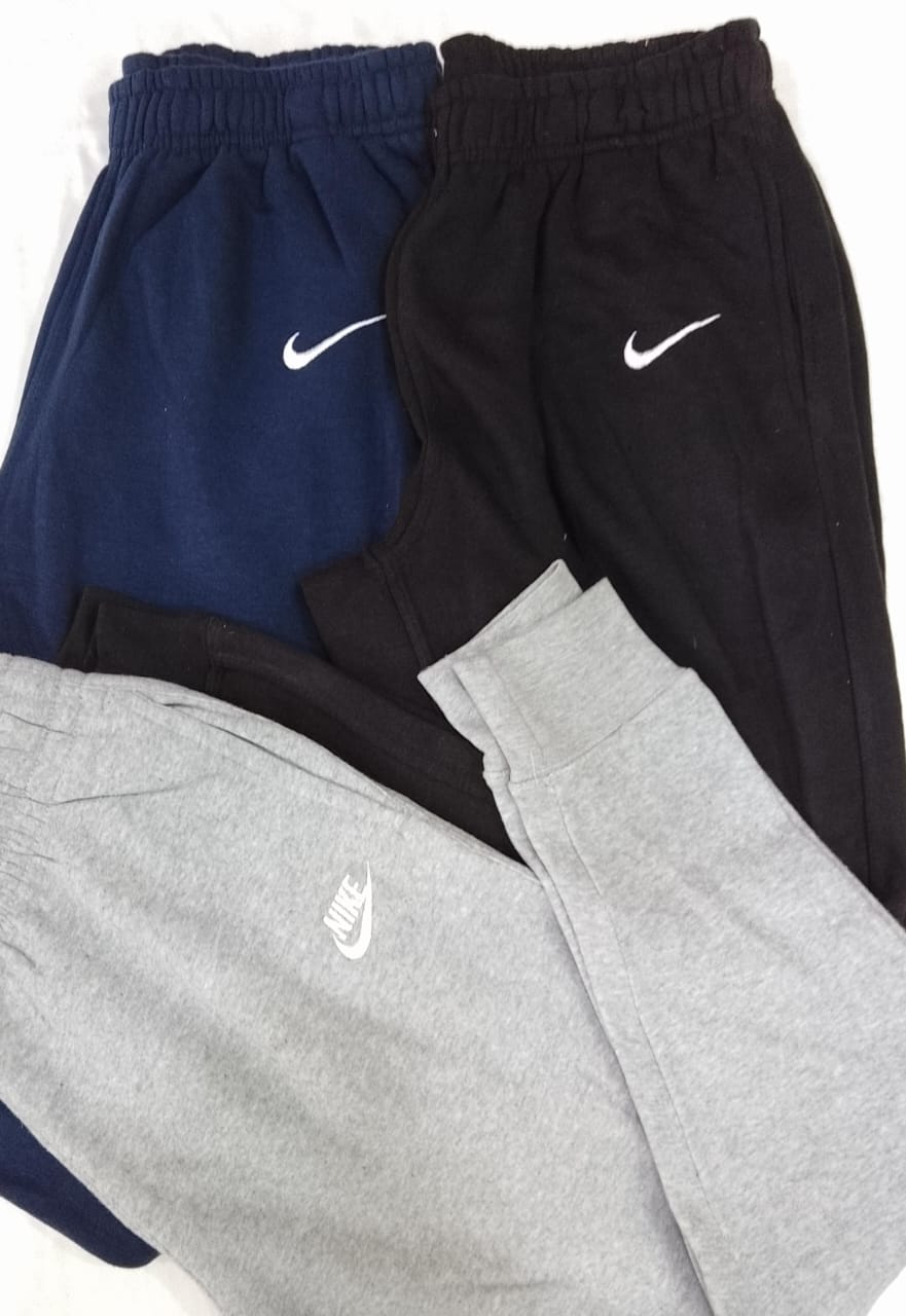 CR4269 Nike Pantalons de Jogging - 15 Pièces