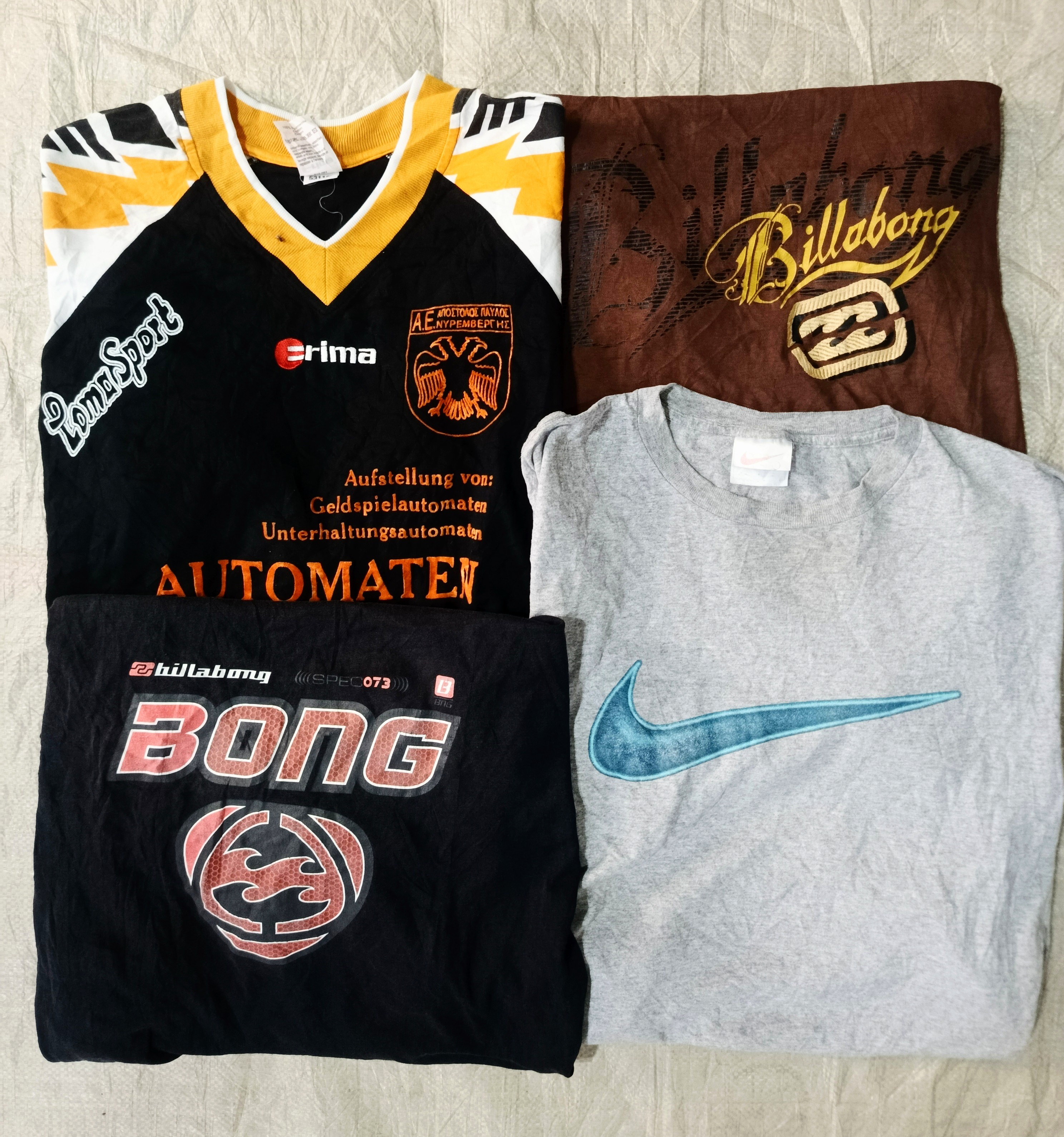 ヴィンテージサーフとミックスブランドティーシャツ