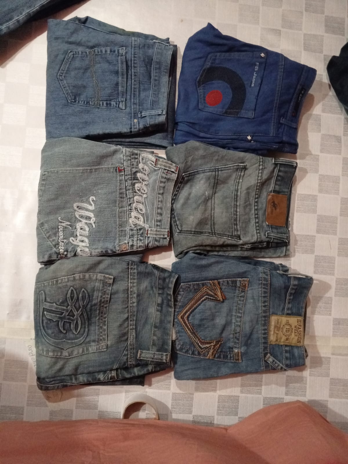 POLO SOUTH POLE AND OTHER MIX BRANDS JEANS (ID 132)