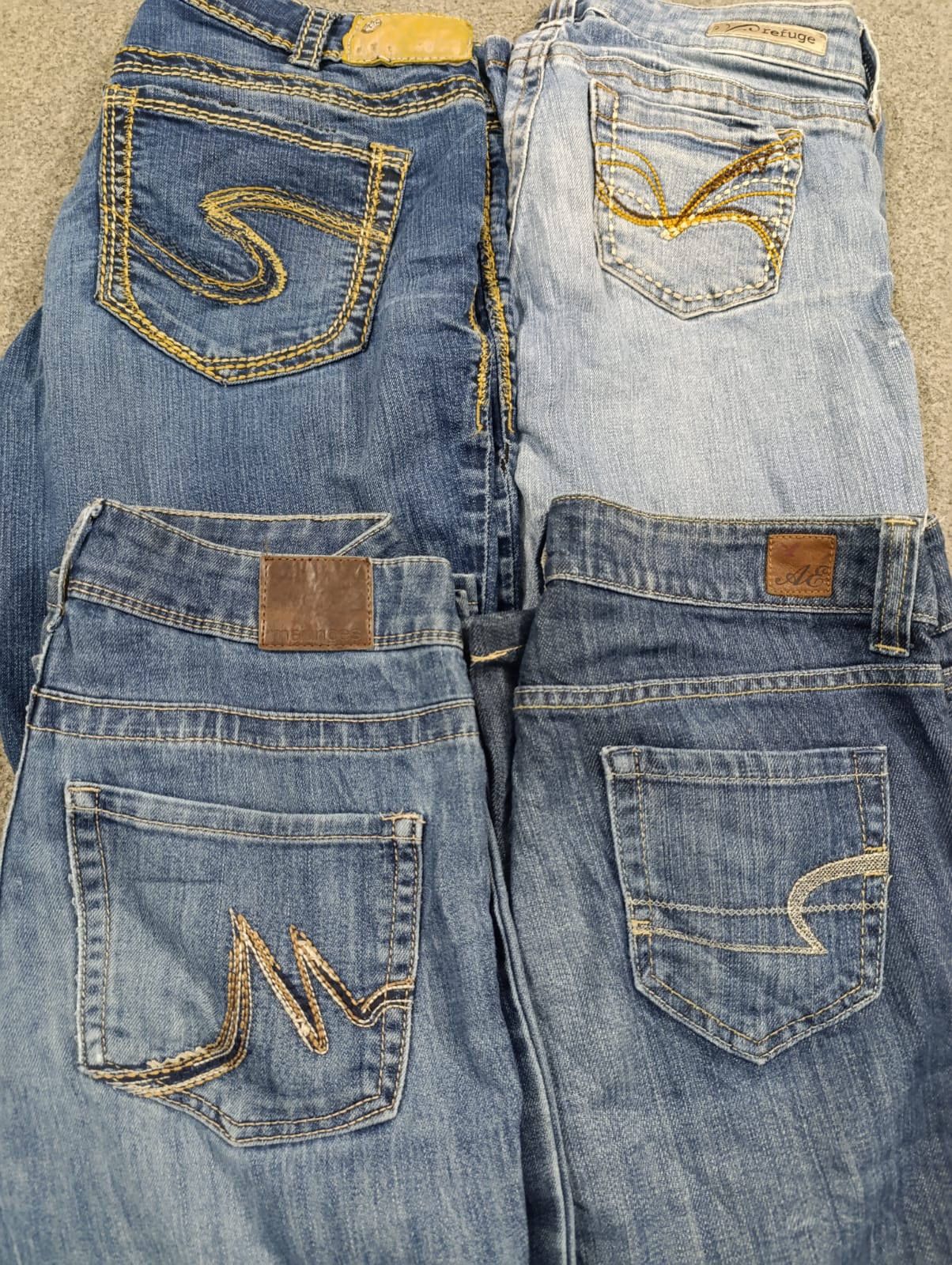 #631 Y2K Flared Jeans -12