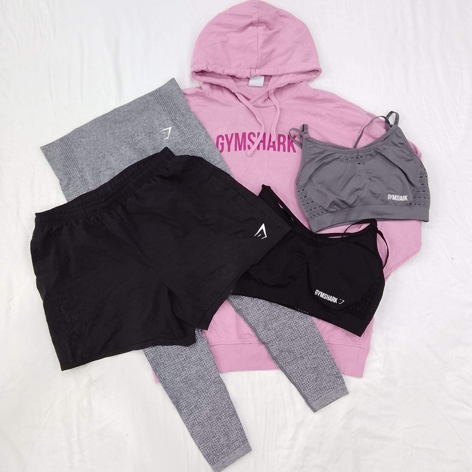 CR4292 Gymshark Mix Bundle - 25 Pcs