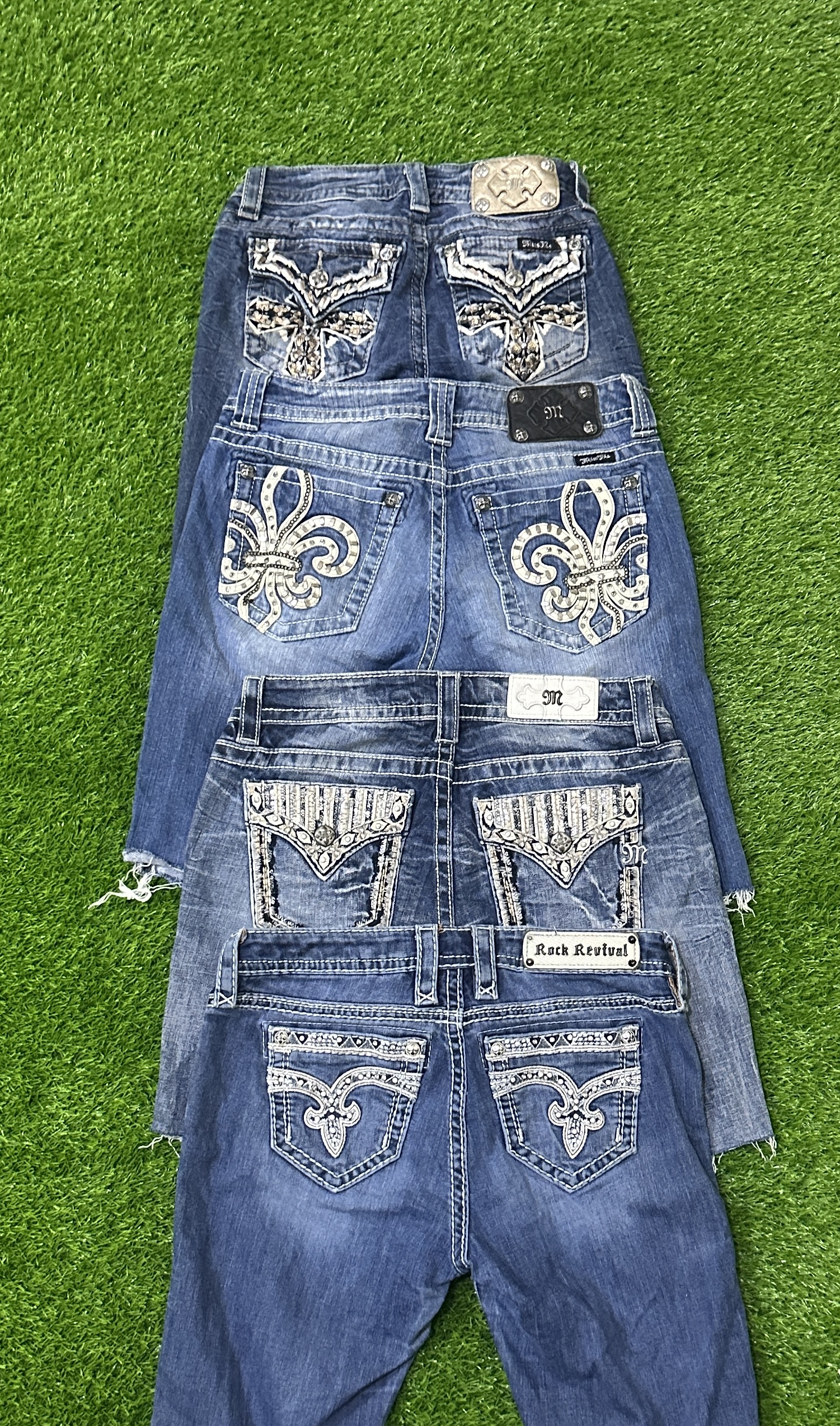 Miss me and rock revival shorts 20 pieces