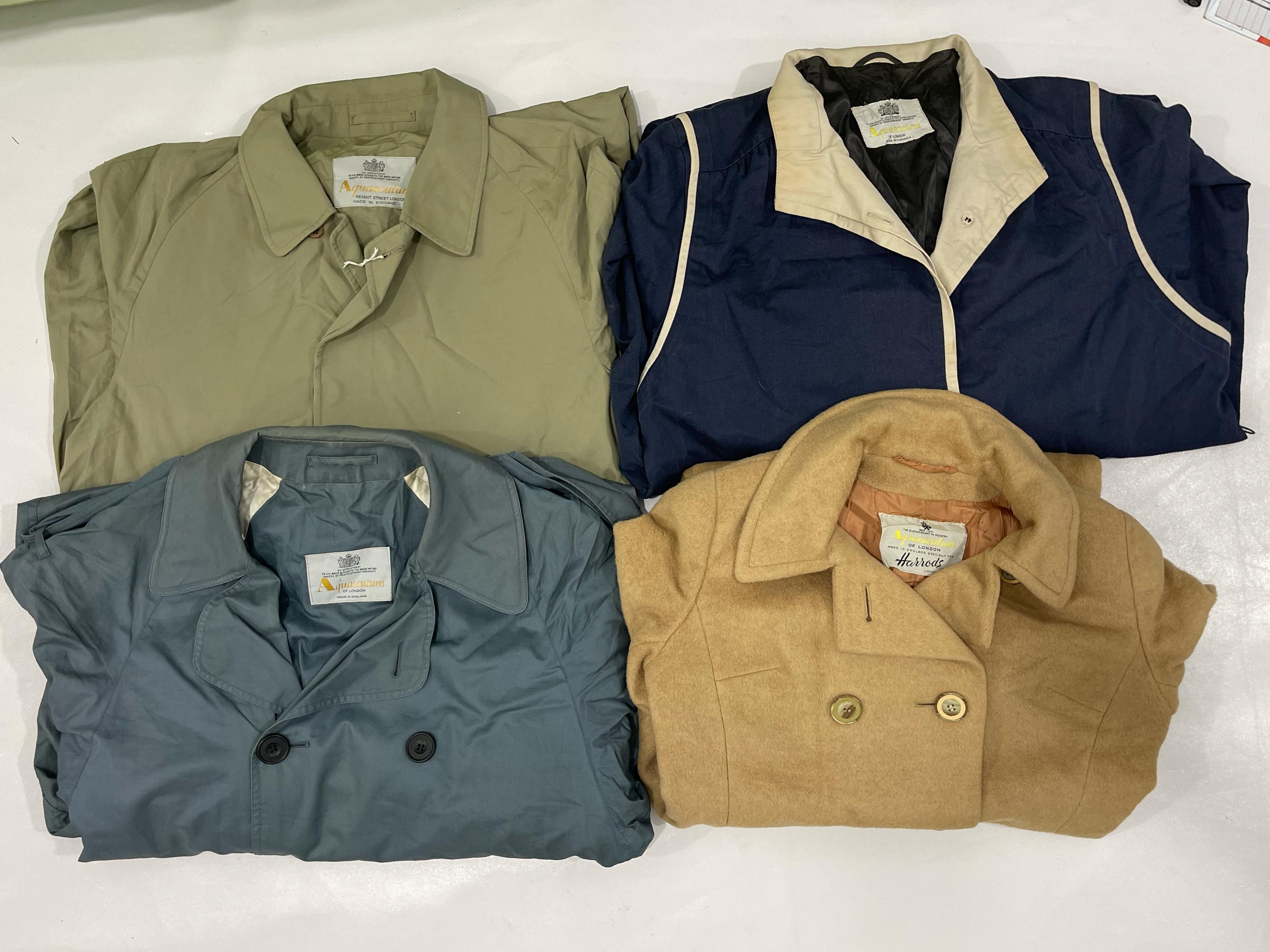 Manteau trench Aquascutum 12 pièces