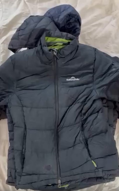 Kathmandu Puffers Jackets - 13 Pieces