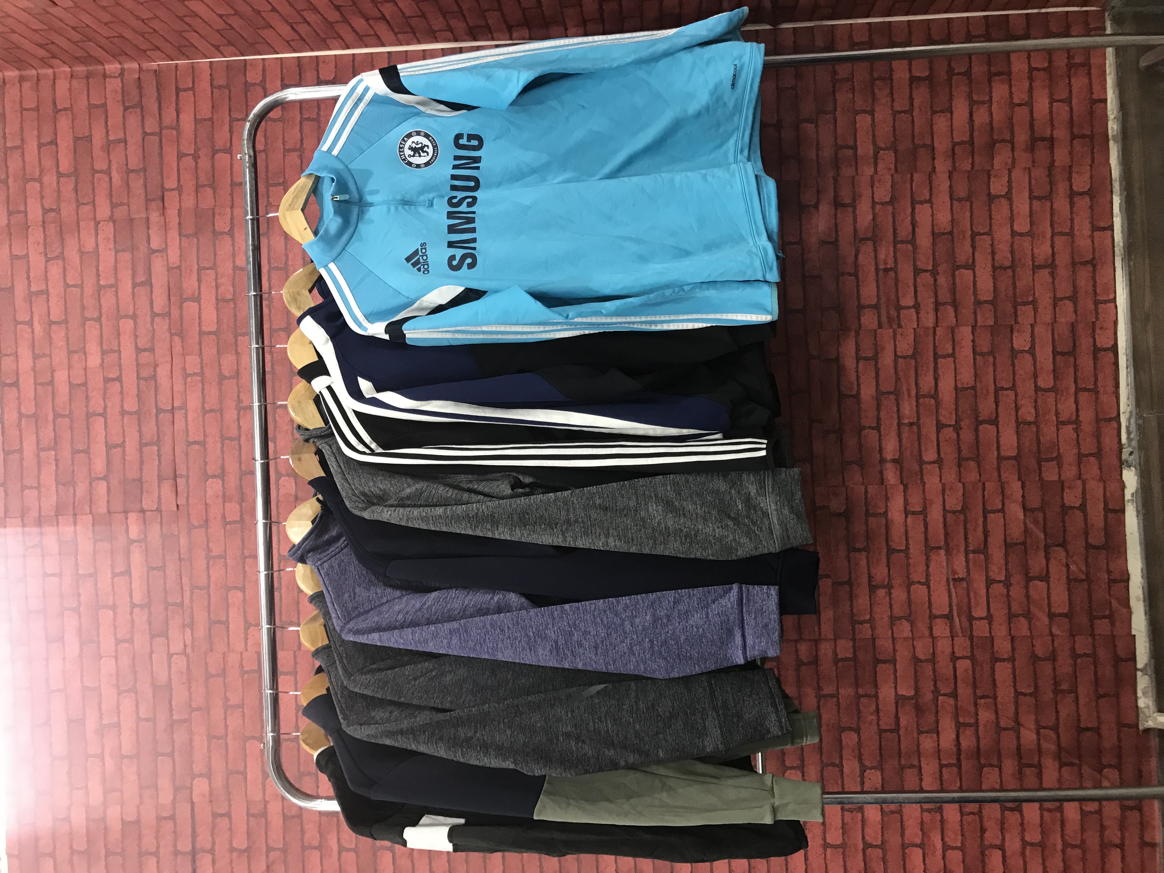 Adidas sweatshirts 1/4zip 10 pcs