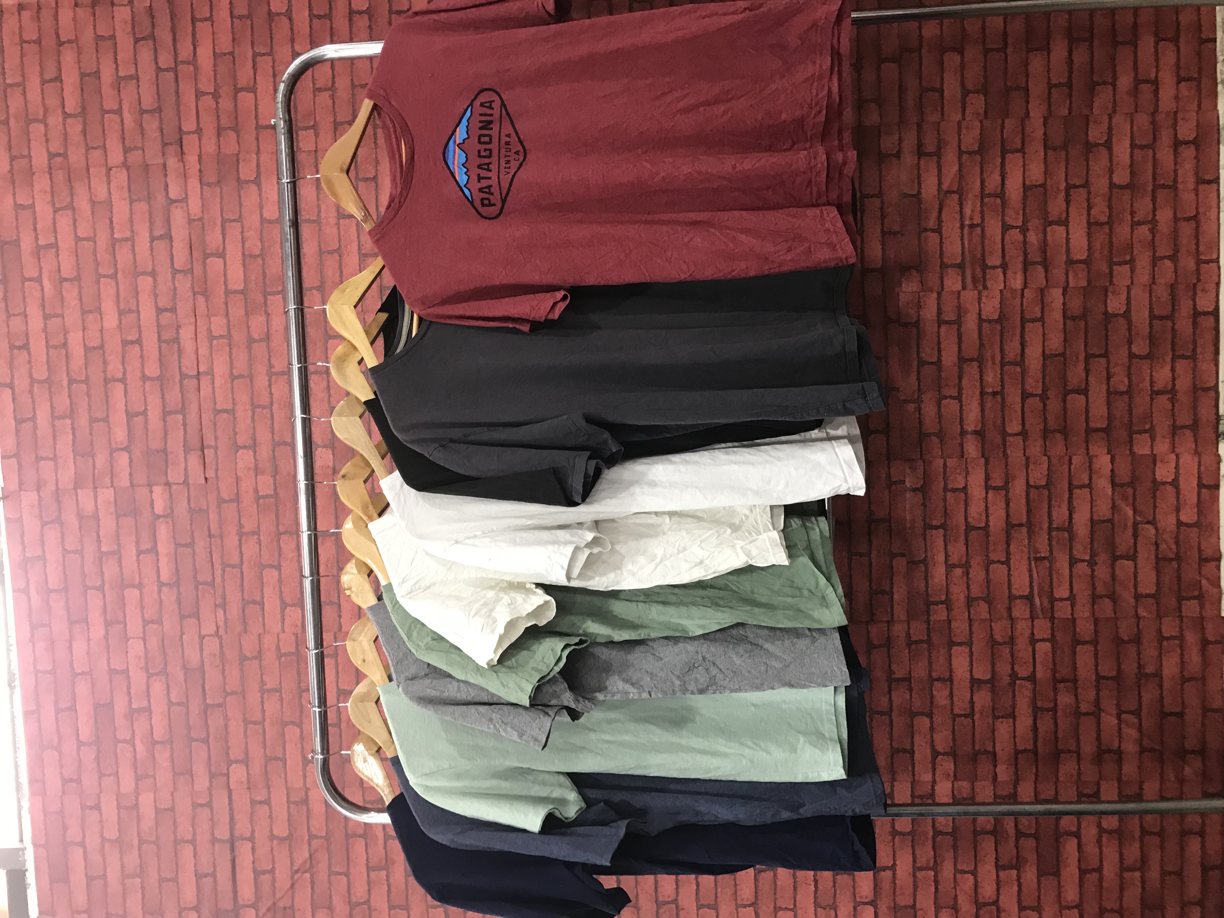 Patagonia t shirts 10 pcs